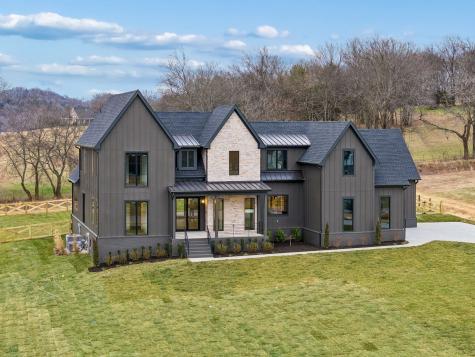 5156 Bond Mill Road Thompsons Station TN 37179