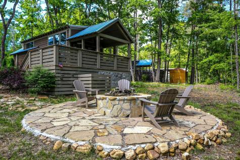 512 Deer Lick Trail Monteagle TN 37356