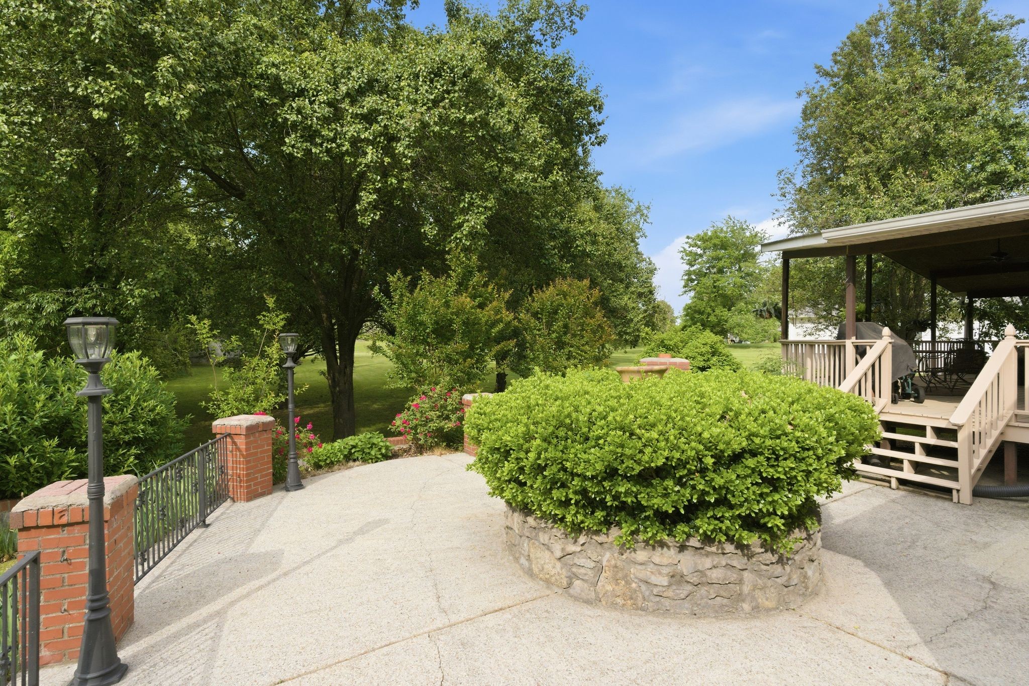 4449 Washington Road Greenbrier TN 37073