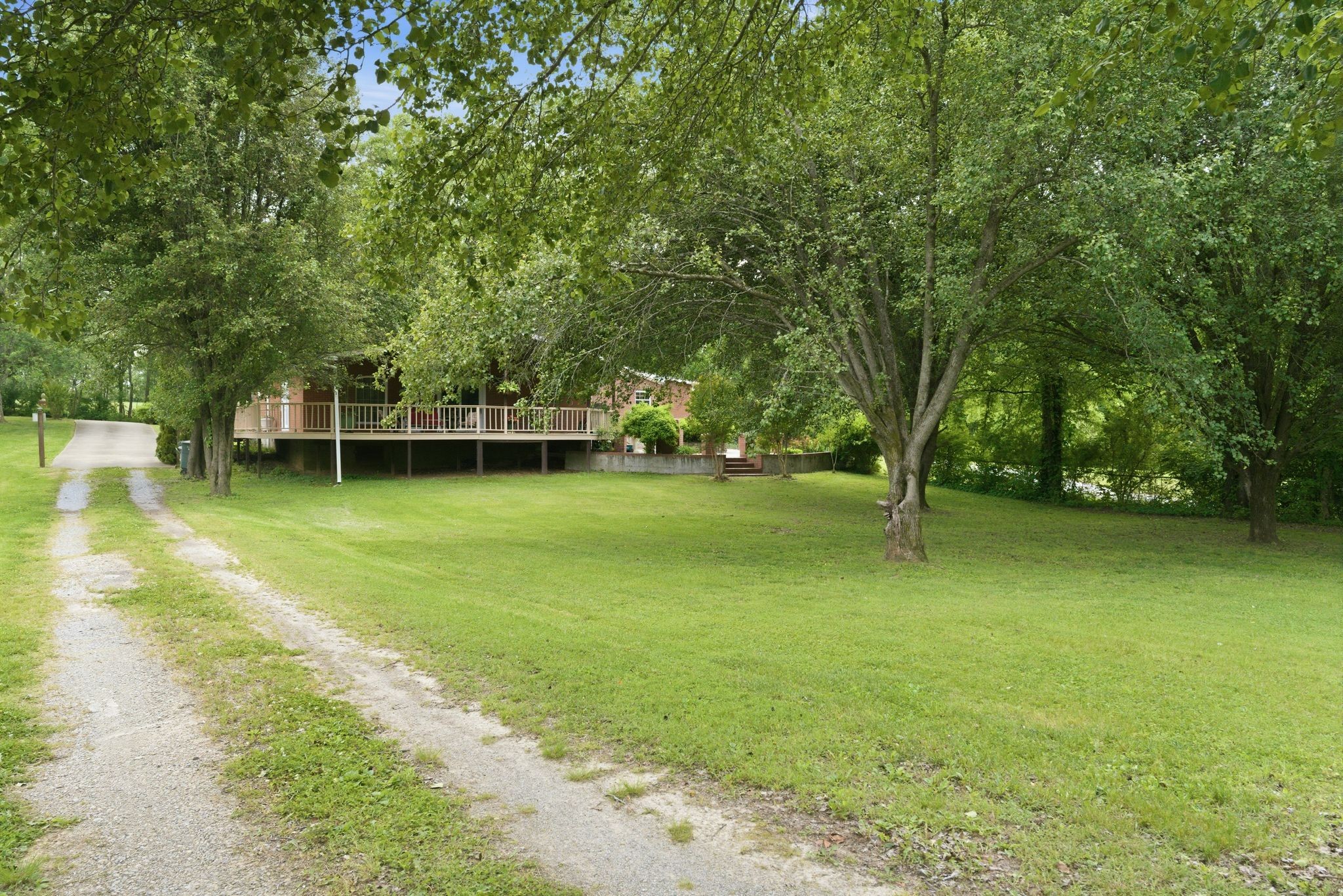 4449 Washington Road Greenbrier TN 37073