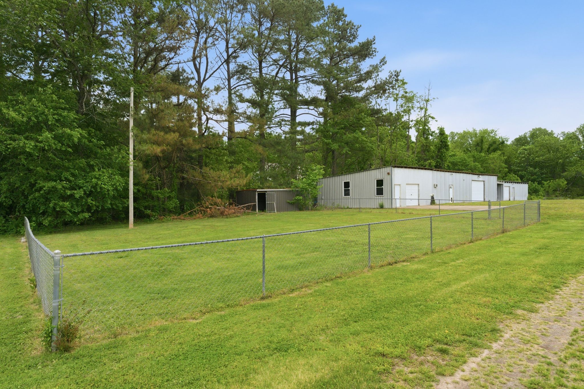 4449 Washington Road Greenbrier TN 37073