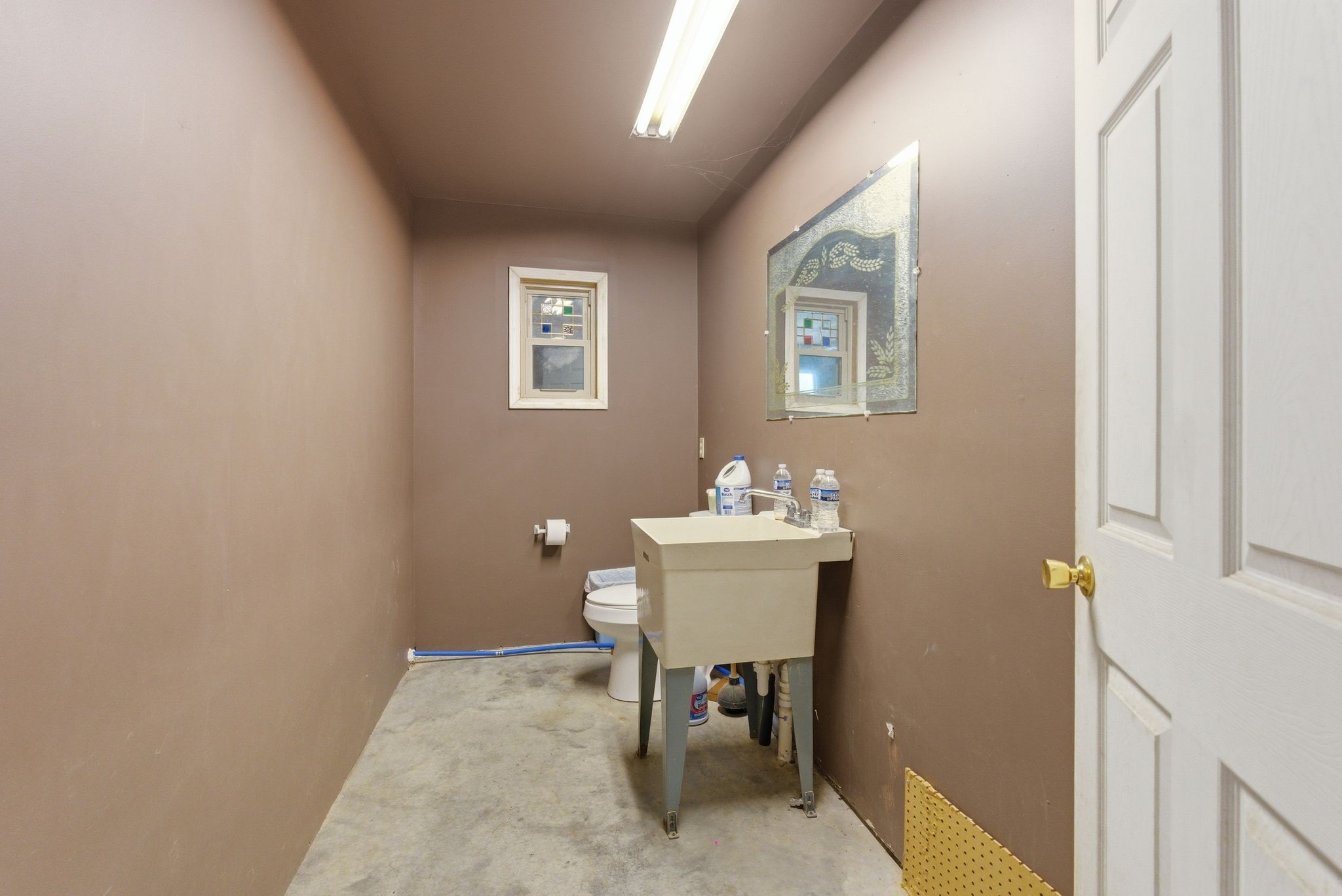 4449 Washington Road Greenbrier TN 37073