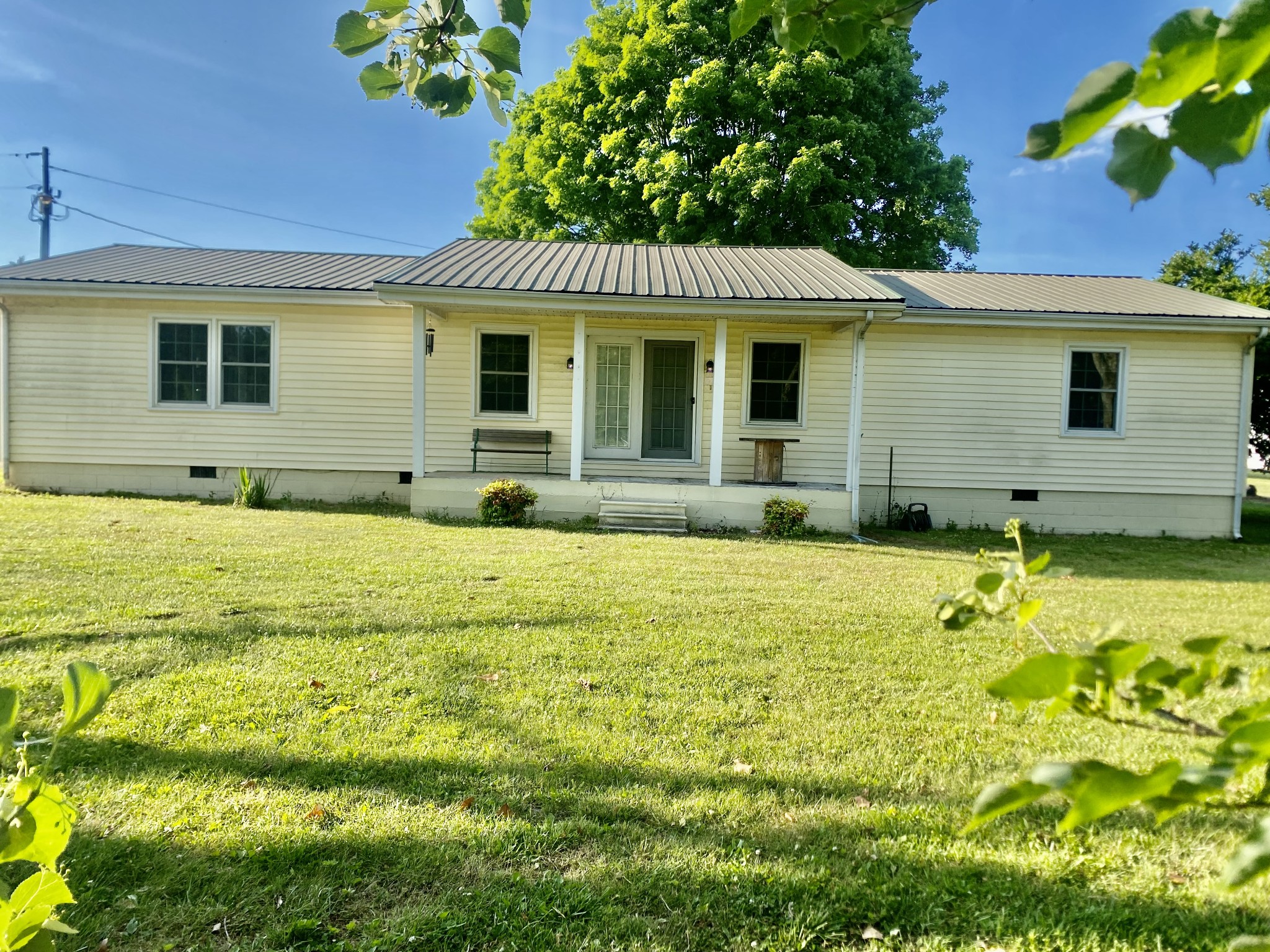 5060 Shelbyville Road Mcminnville TN 37110