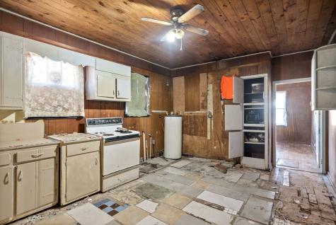 120 Stigall Street Camden TN 38320
