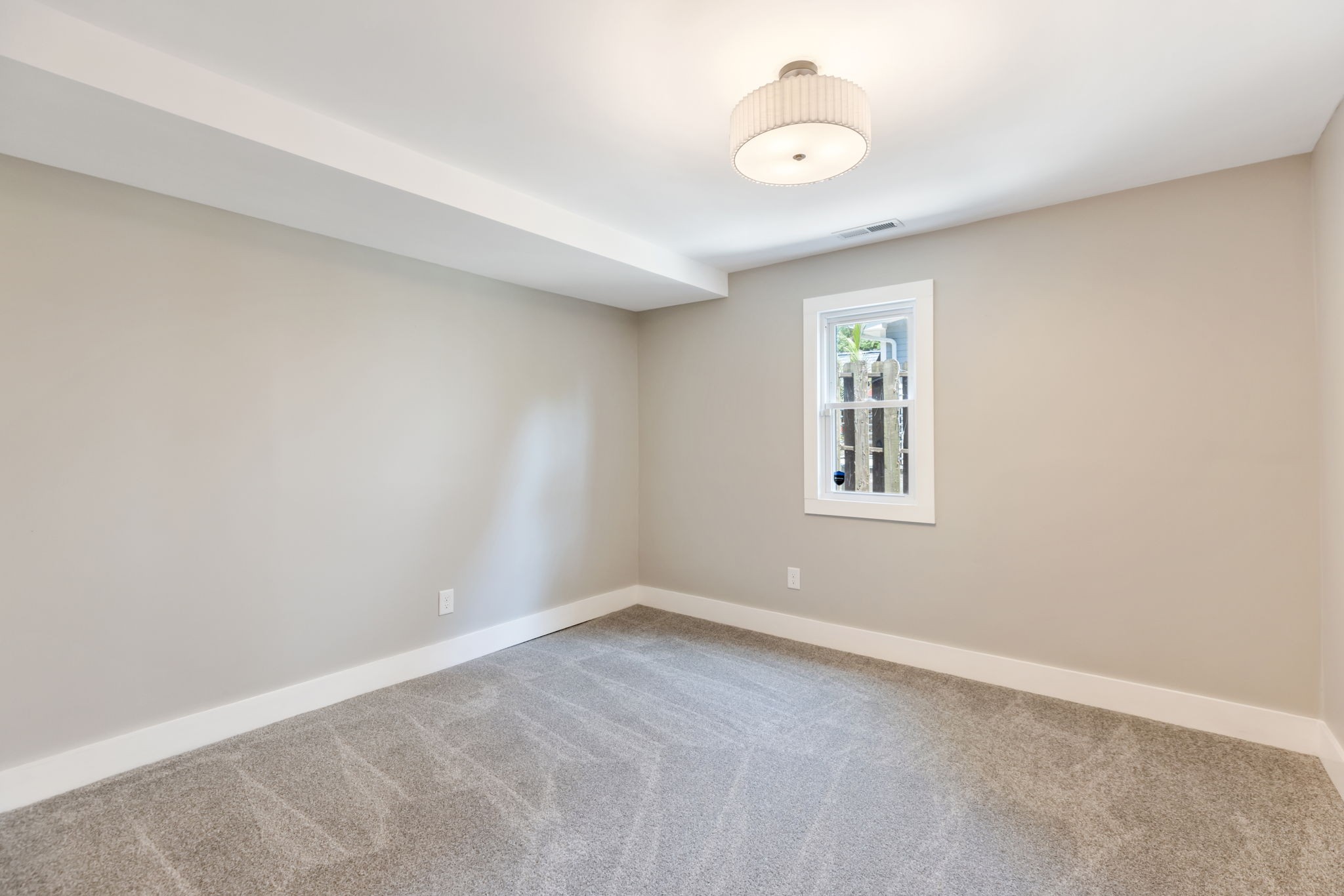 877 Carter Street Nashville TN 37206