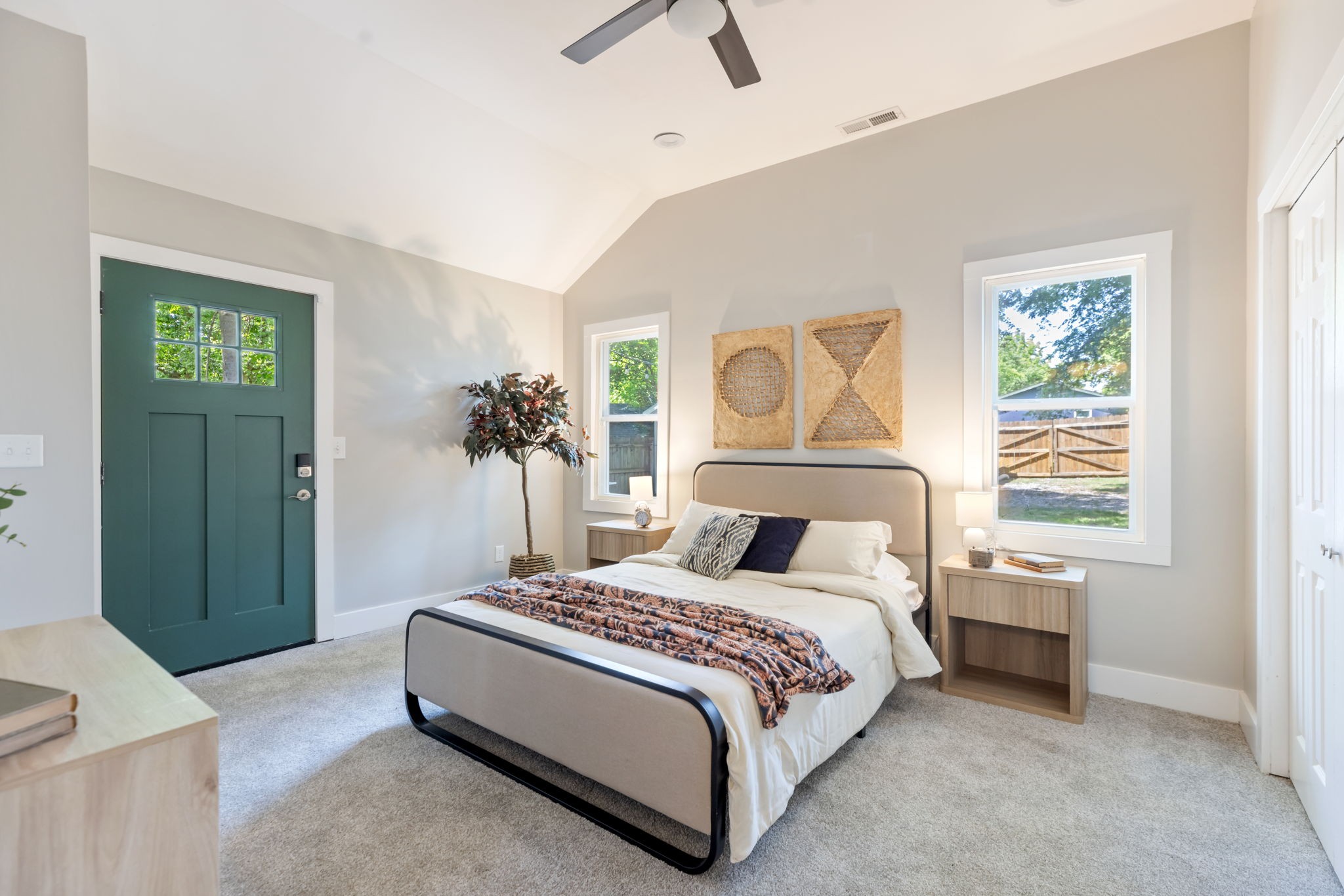 877 Carter Street Nashville TN 37206