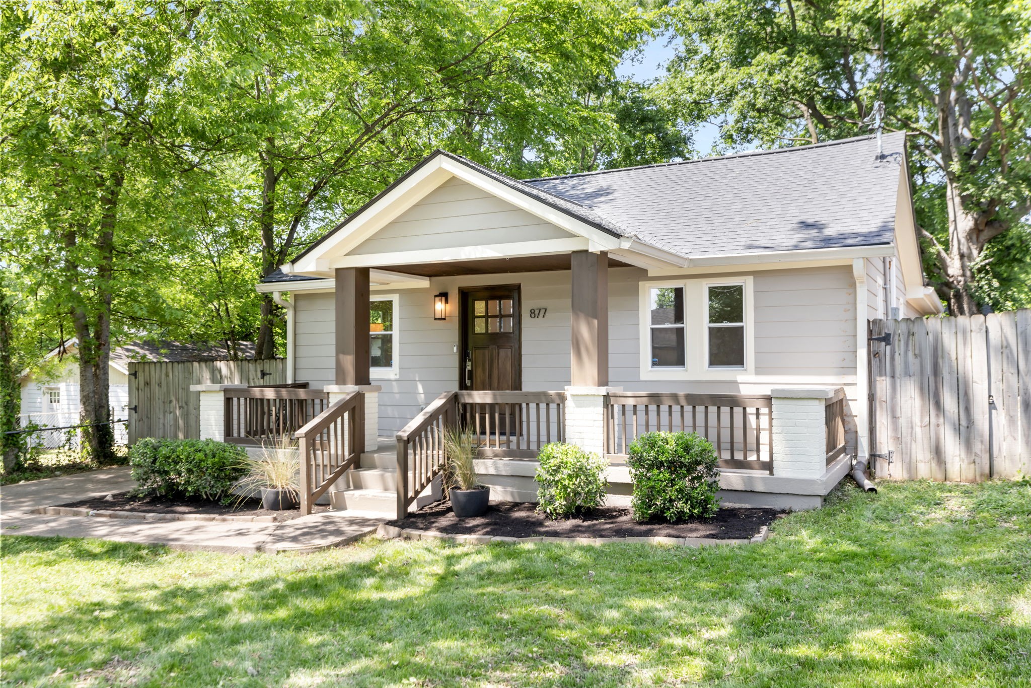 877 Carter Street Nashville TN 37206