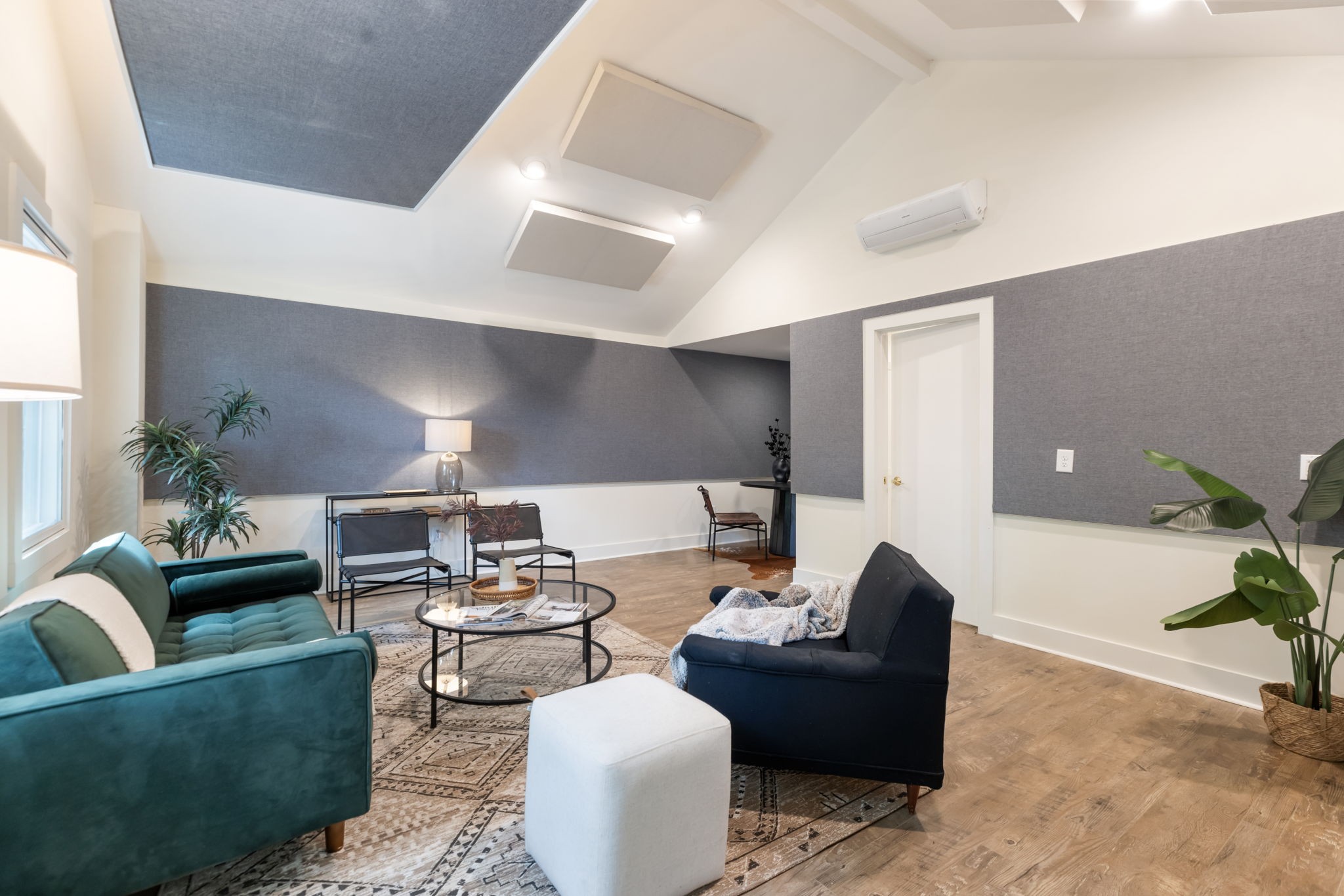 877 Carter Street Nashville TN 37206