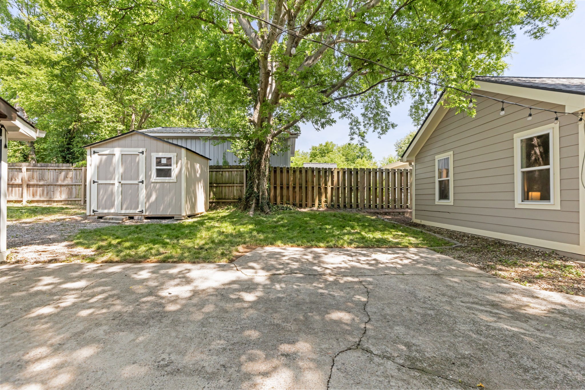 877 Carter Street Nashville TN 37206