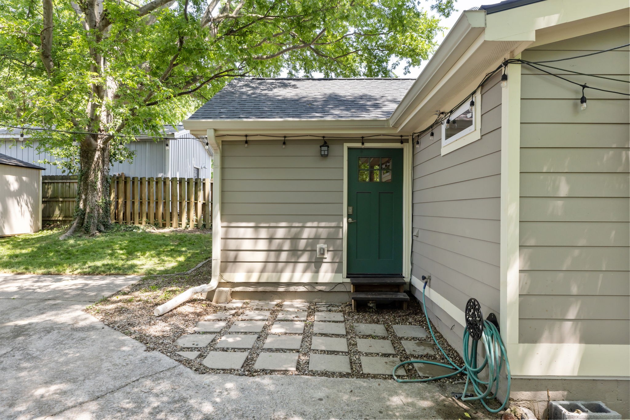 877 Carter Street Nashville TN 37206