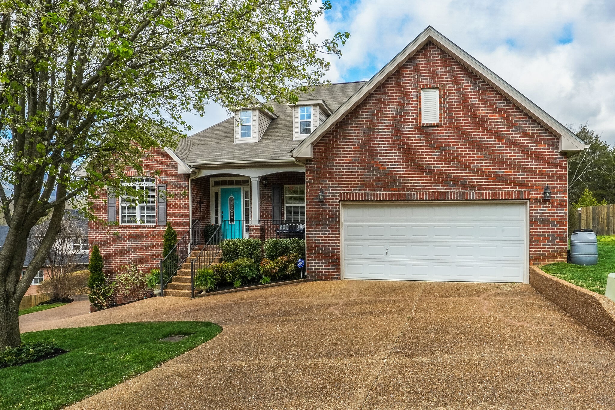 2357 Forest Lake Drive Nashville TN 37211