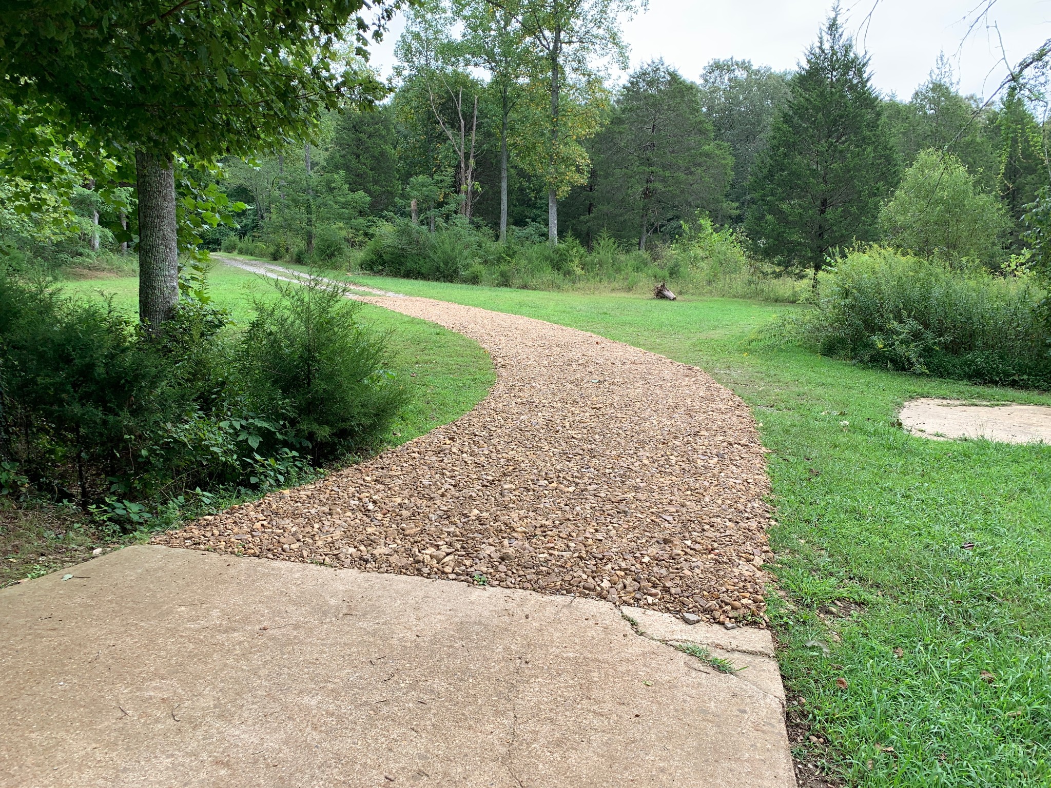 7061 E Plunders Creek Road Dickson TN 37055