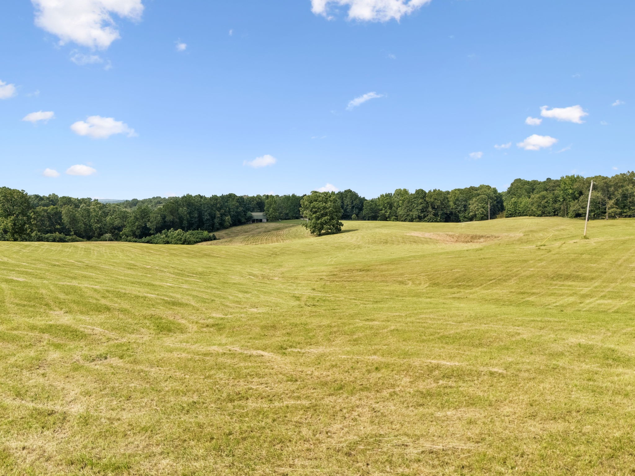 4255 Mcfall Road Cumberland City TN 37050