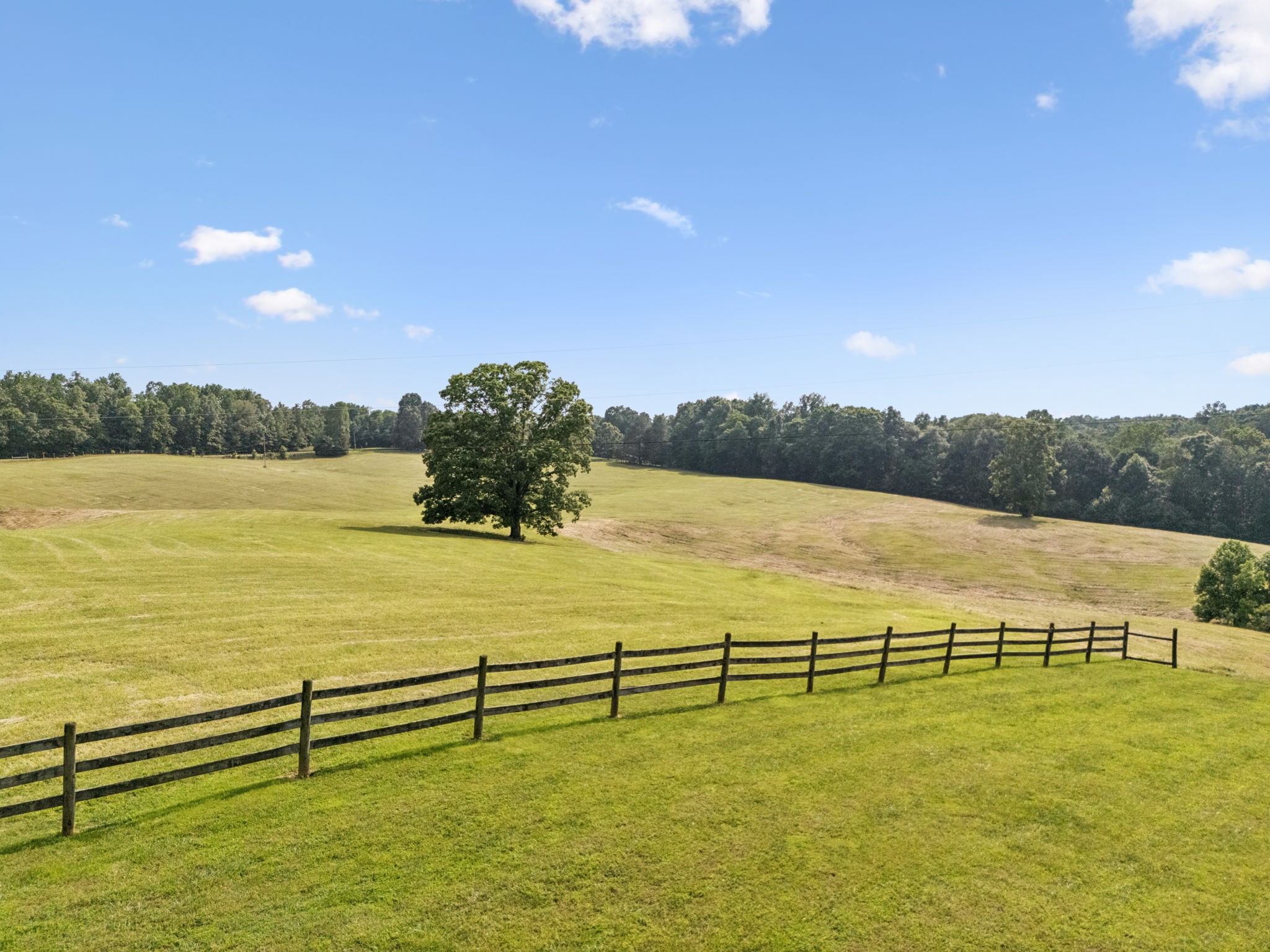4255 Mcfall Road Cumberland City TN 37050