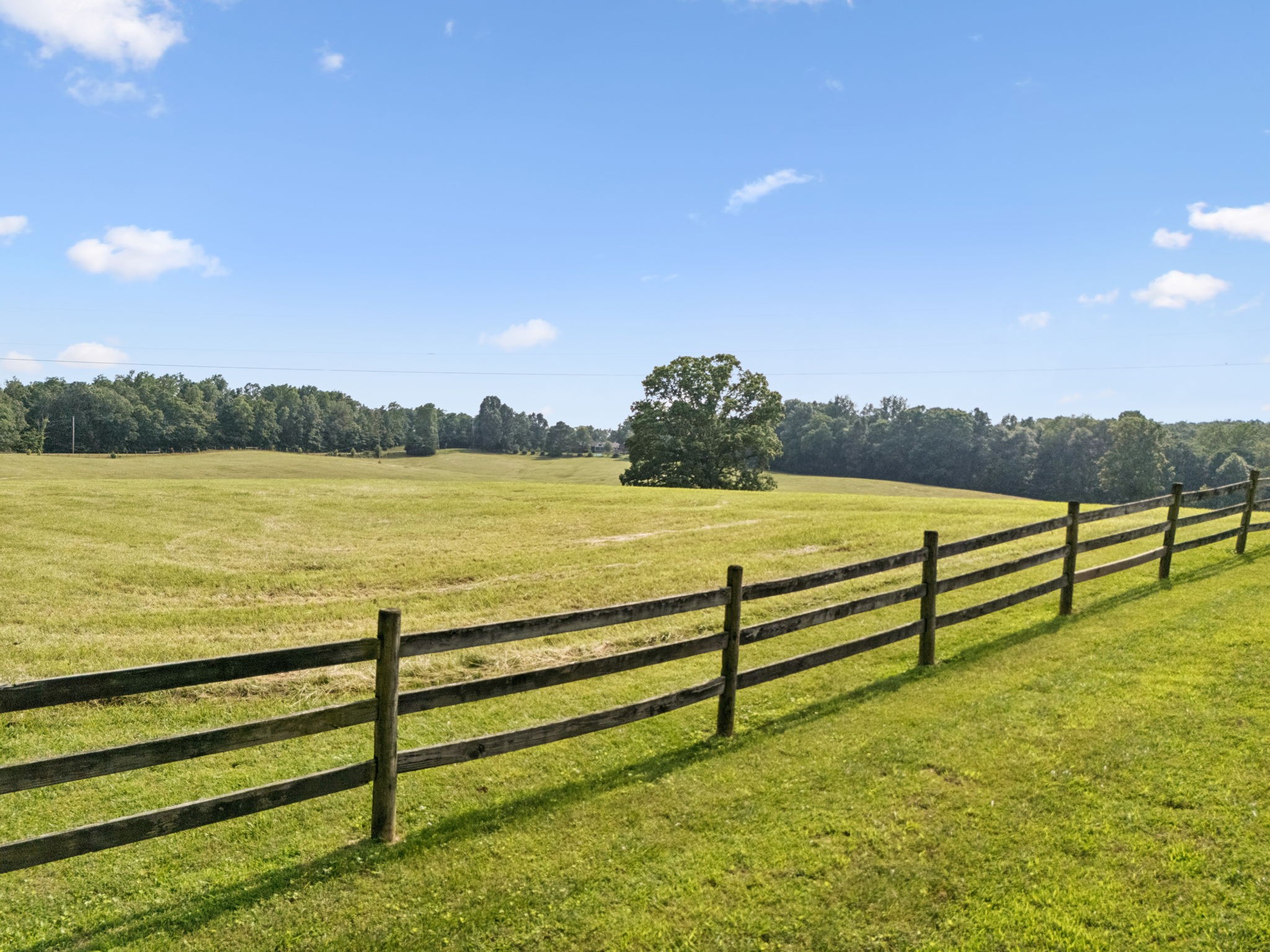 4255 Mcfall Road Cumberland City TN 37050