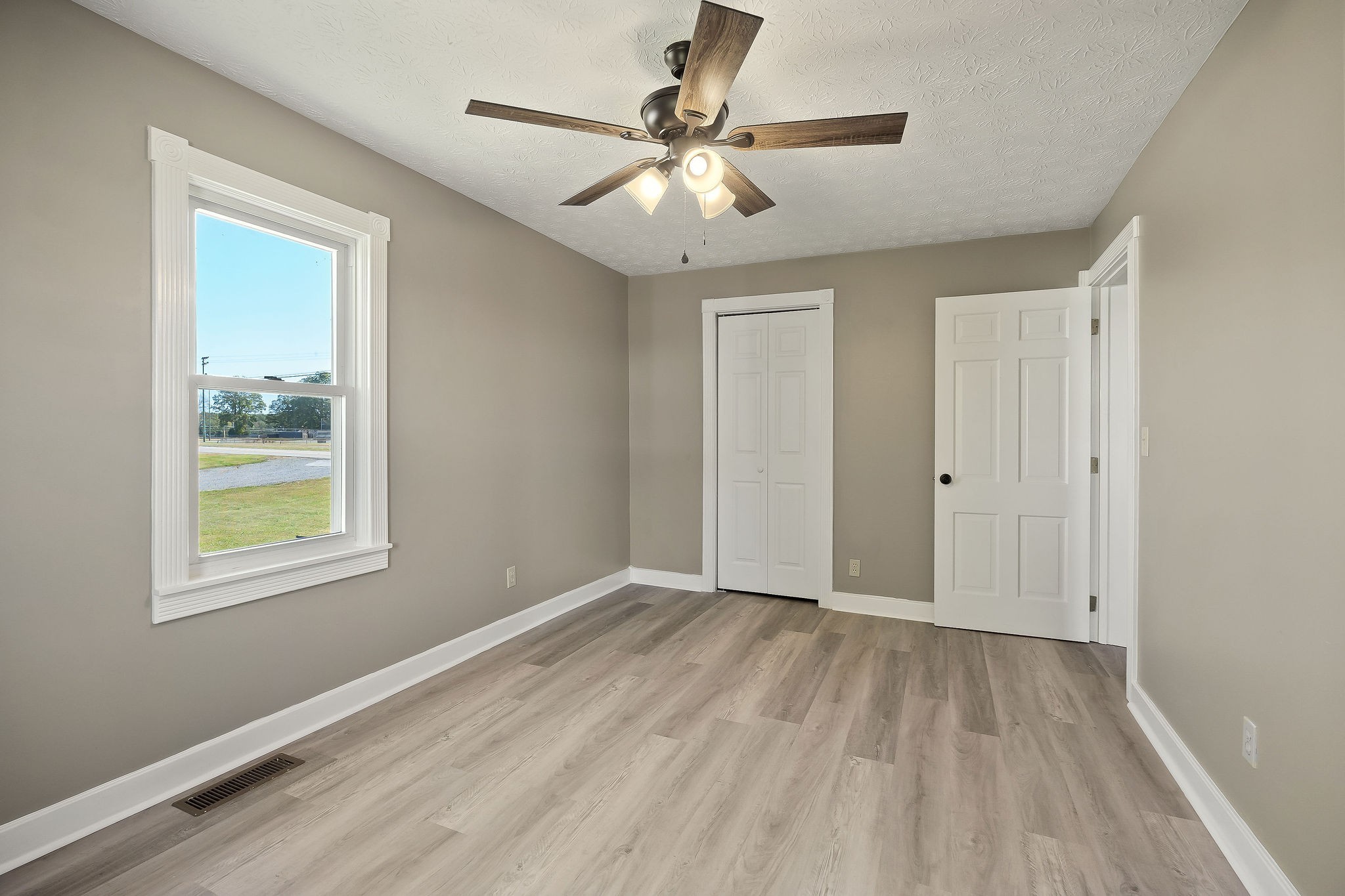 415 Allen Ferry Road Smithville TN 37166