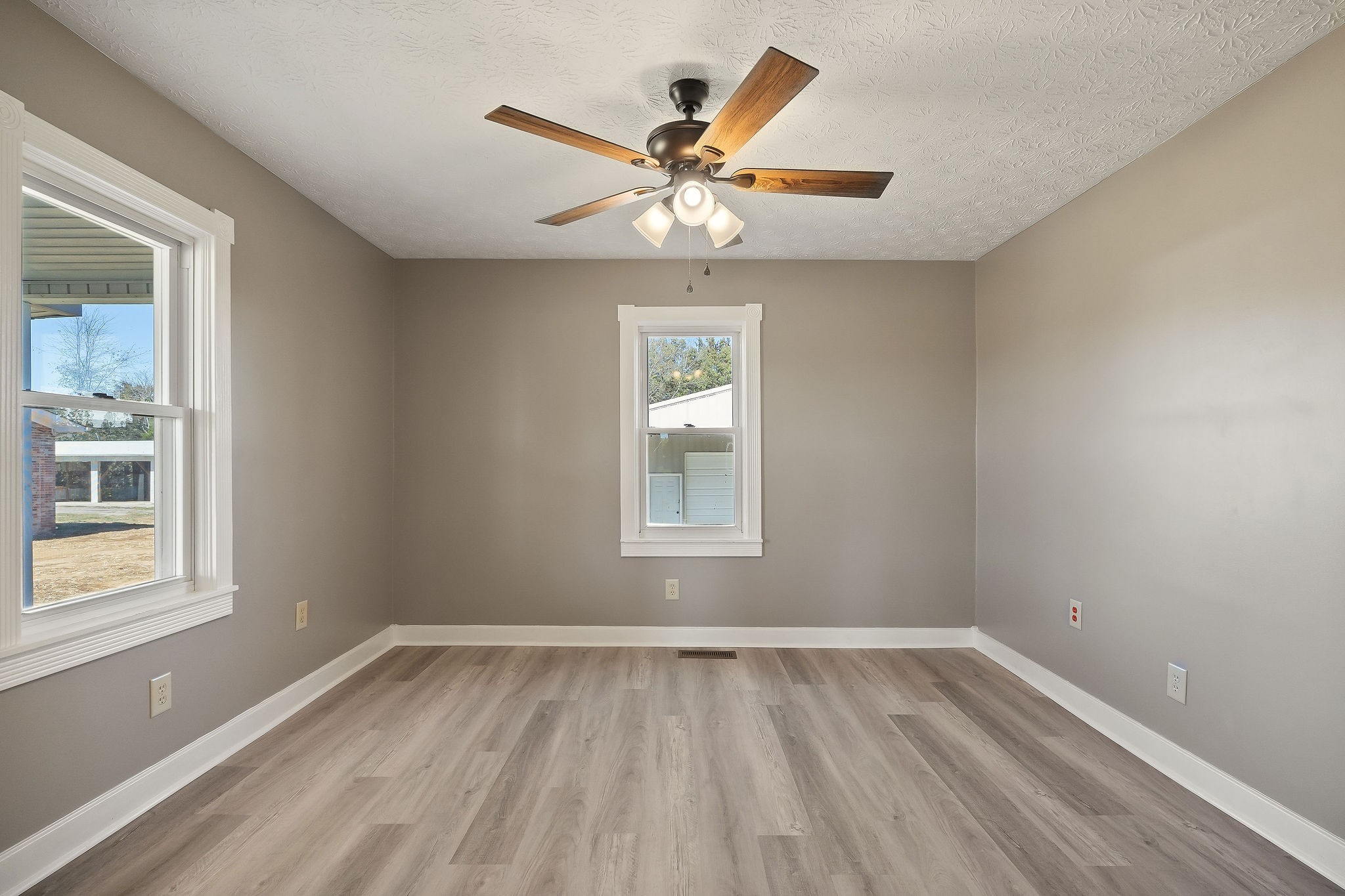415 Allen Ferry Road Smithville TN 37166