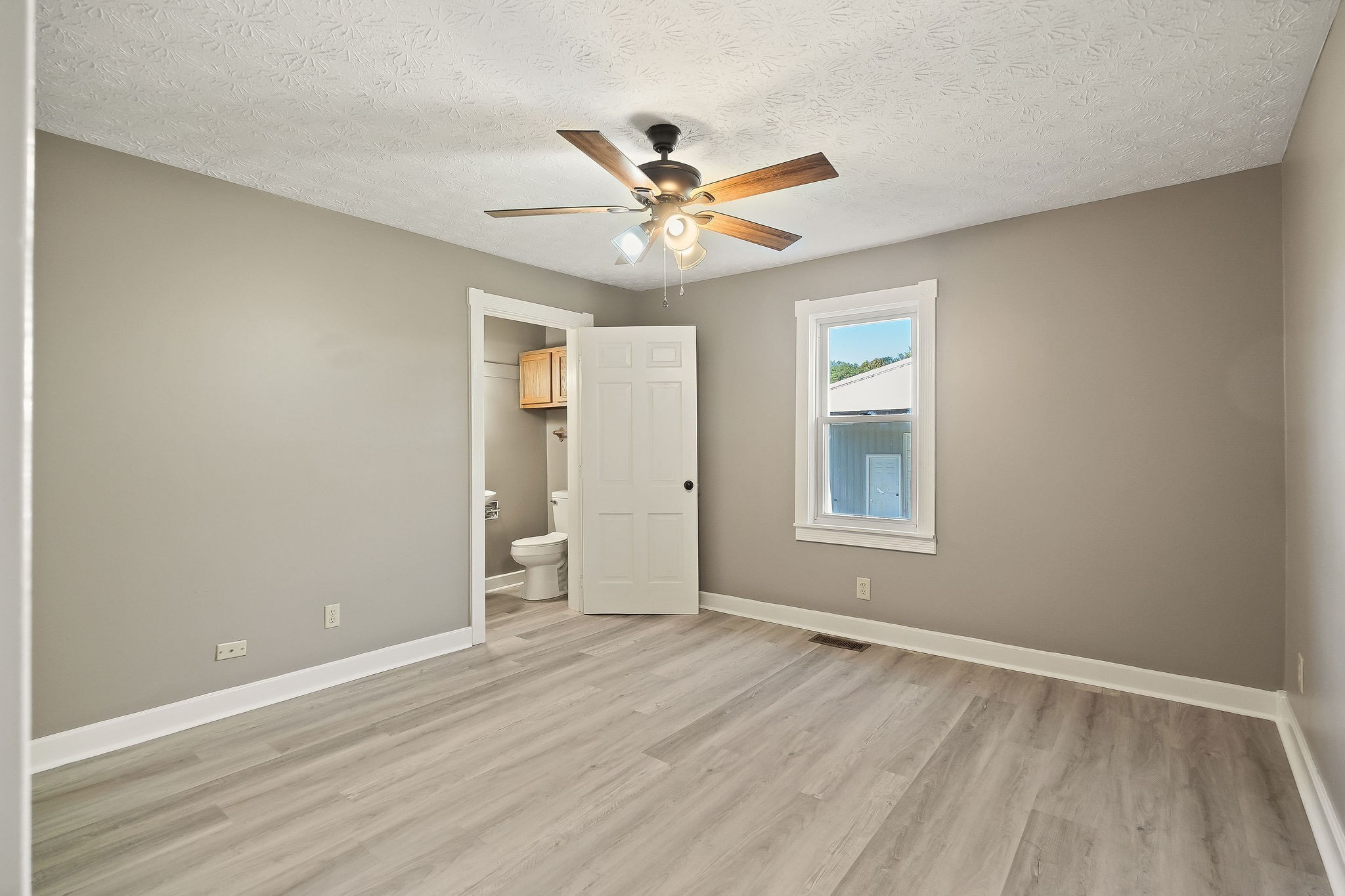 415 Allen Ferry Road Smithville TN 37166