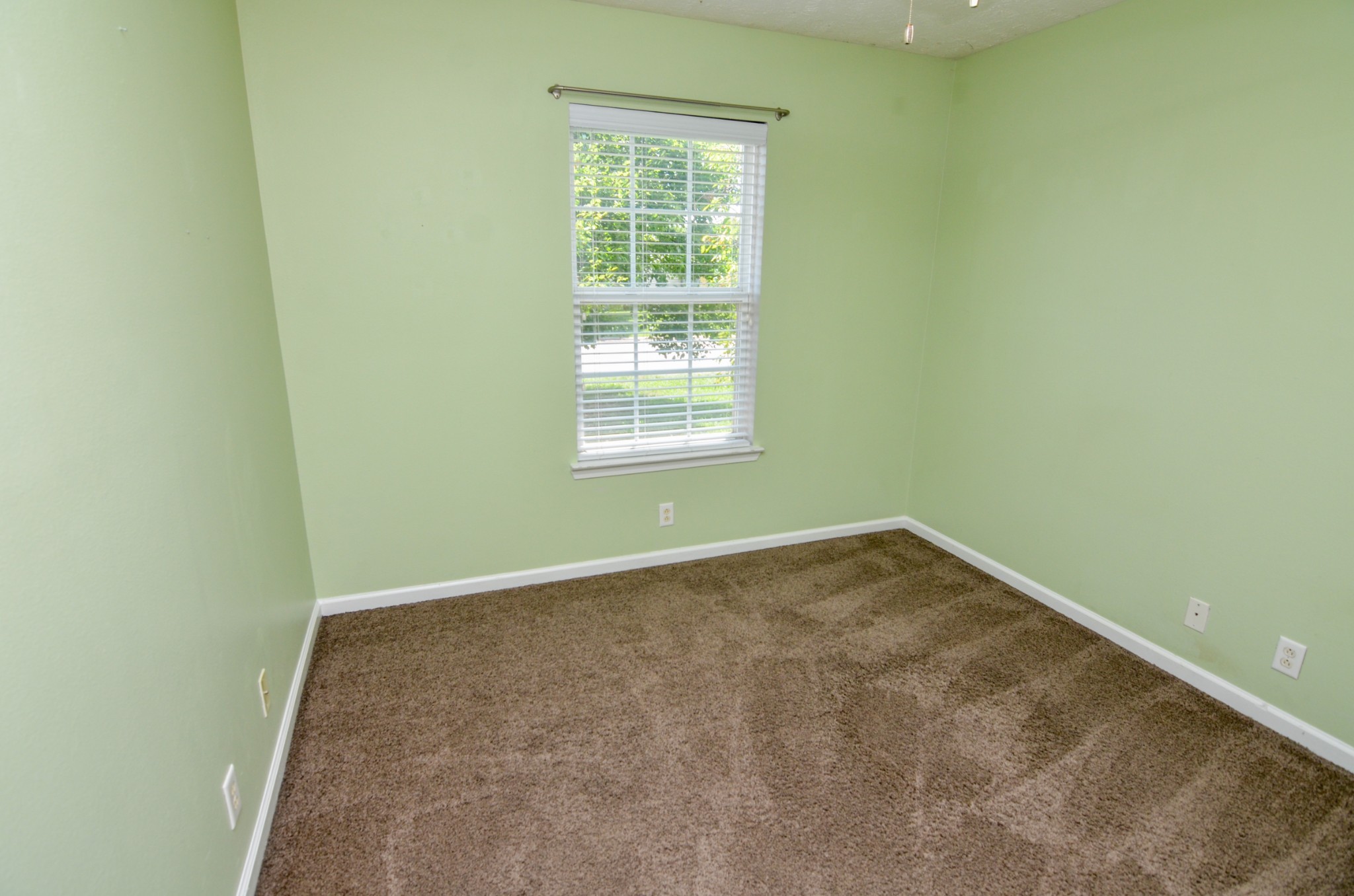 1728 Odessa Avenue Murfreesboro TN 37128