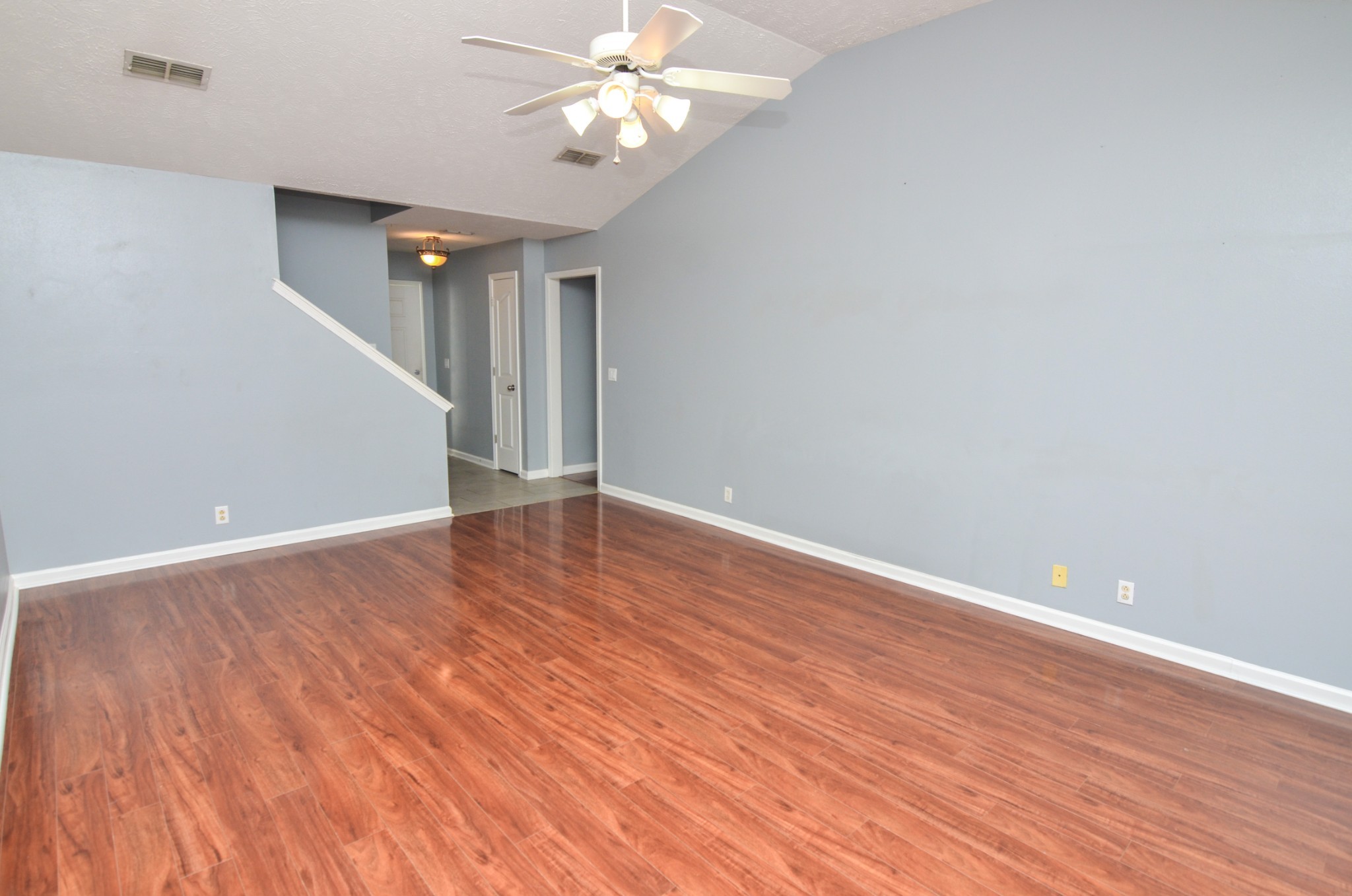 1728 Odessa Avenue Murfreesboro TN 37128