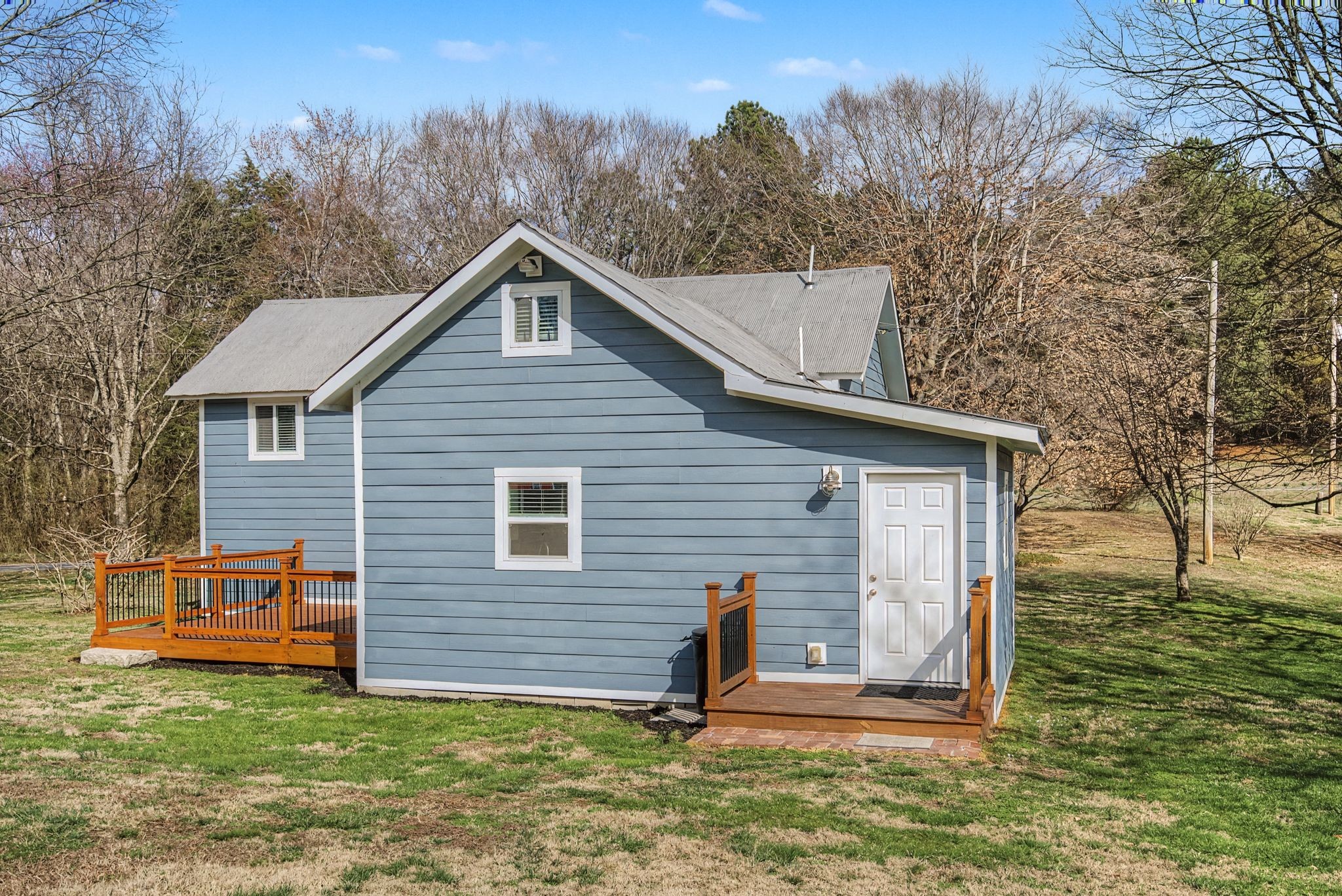 77 Warren Hollow Road Five Points TN 38457