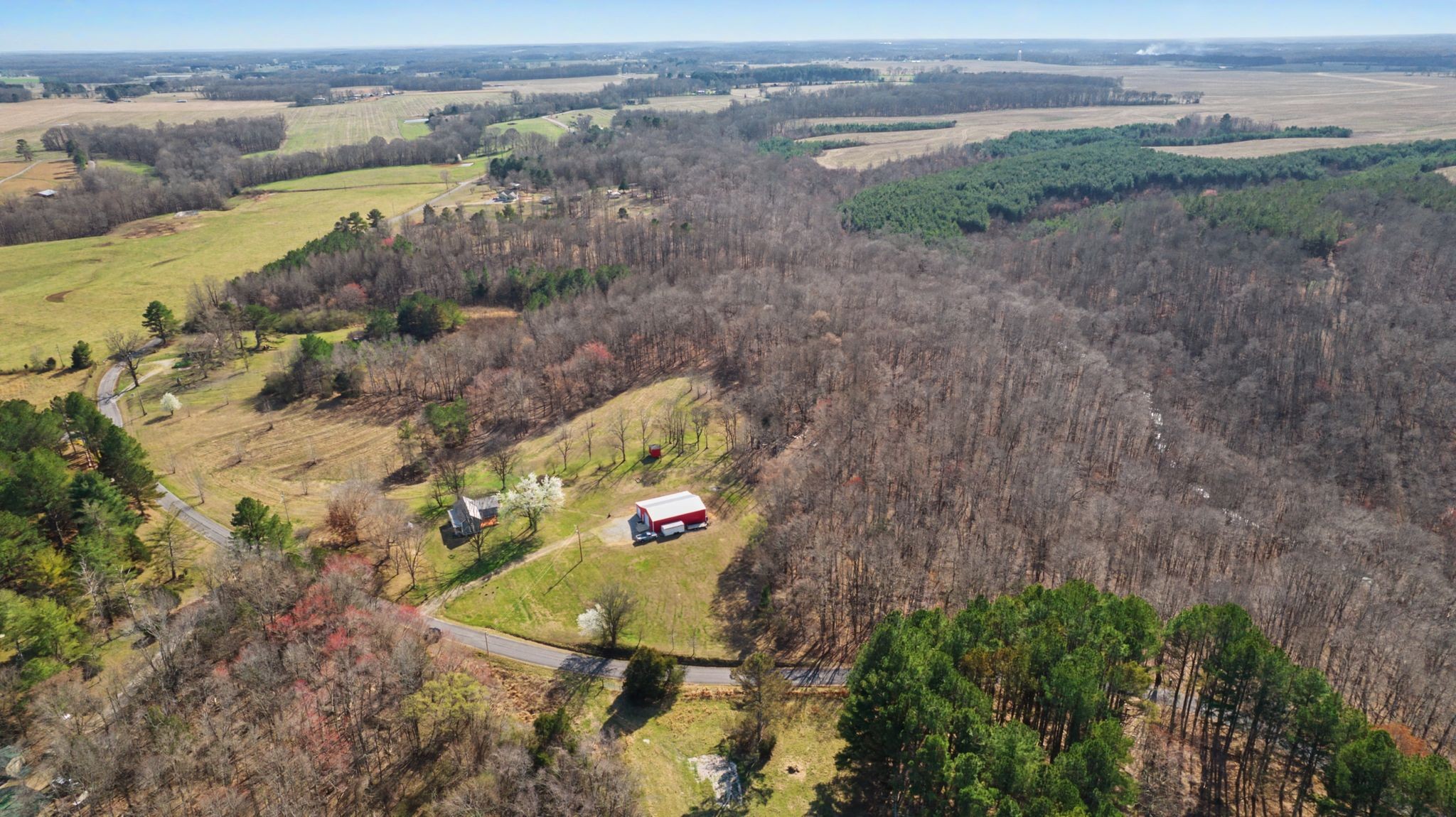 77 Warren Hollow Road Five Points TN 38457