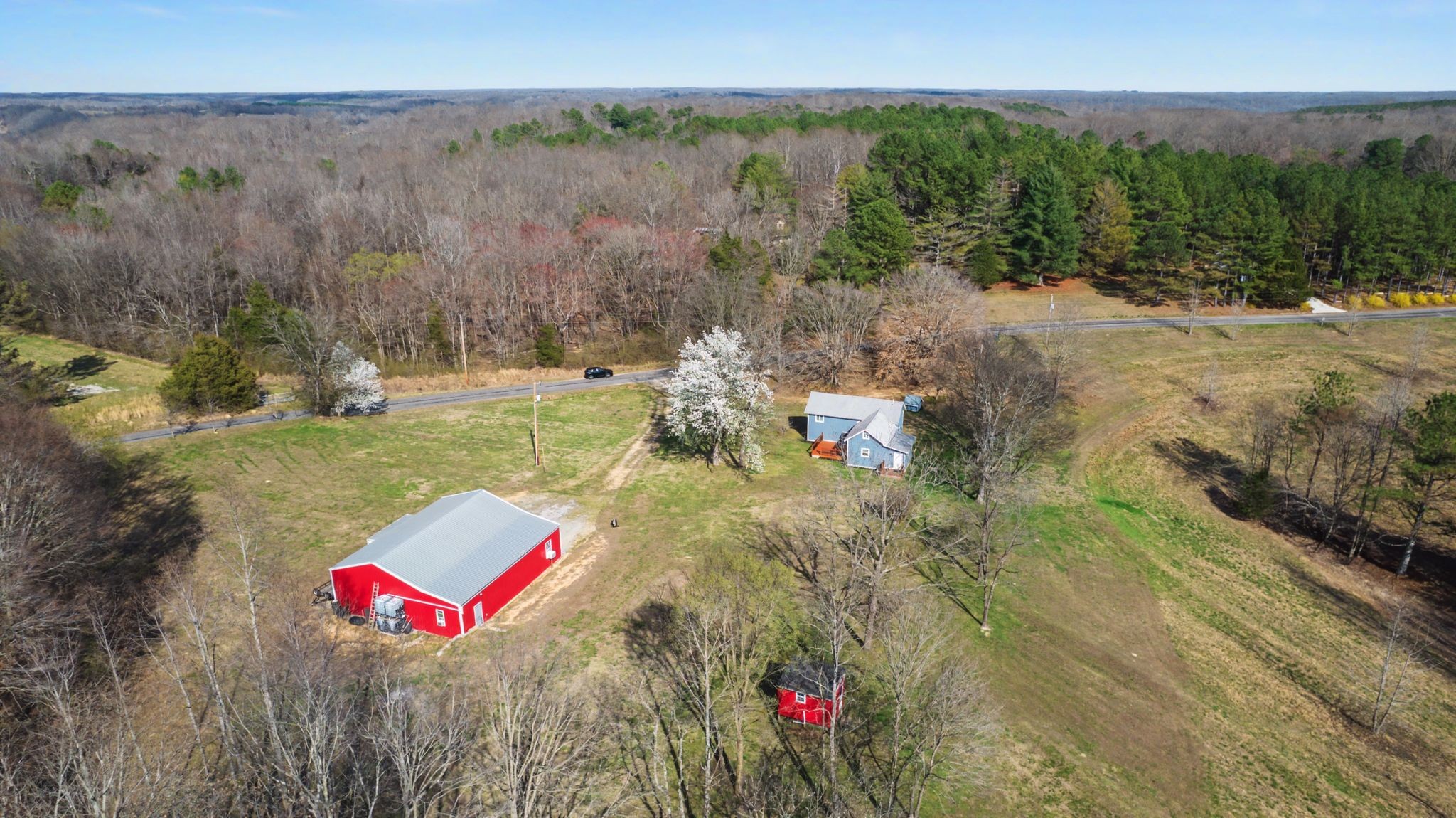 77 Warren Hollow Road Five Points TN 38457