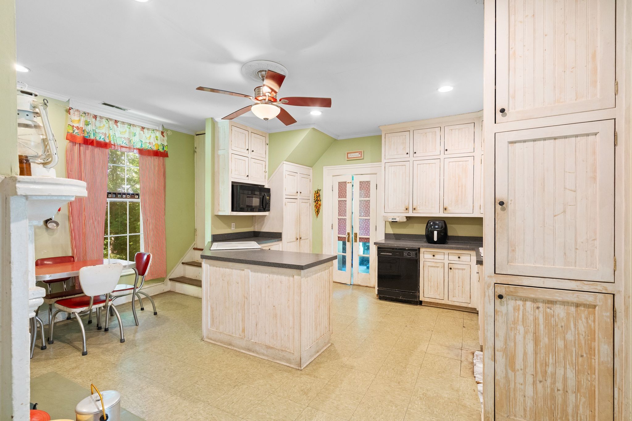 2033 Carters Creek Pike Franklin TN 37064