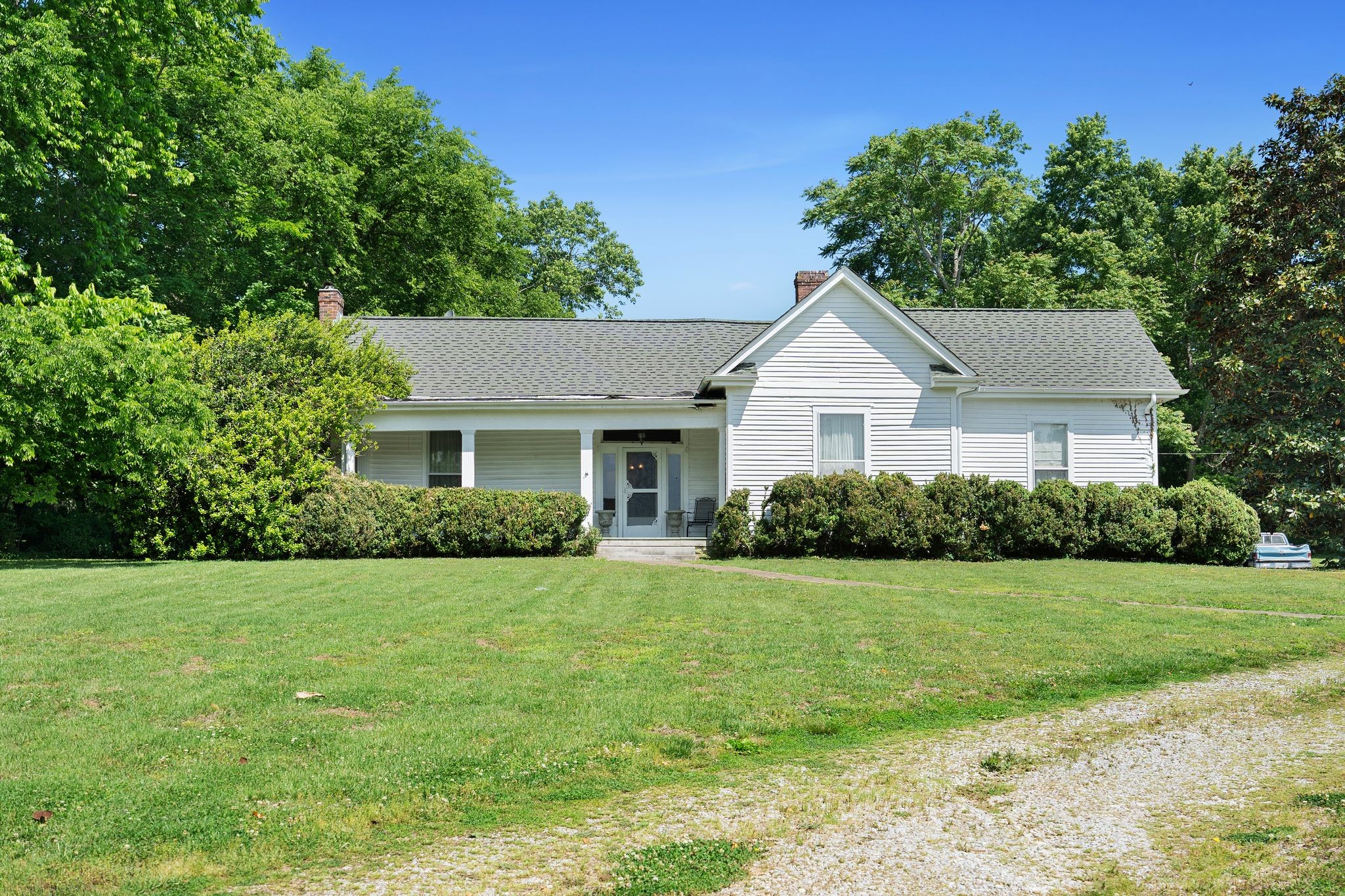 2033 Carters Creek Pike Franklin TN 37064