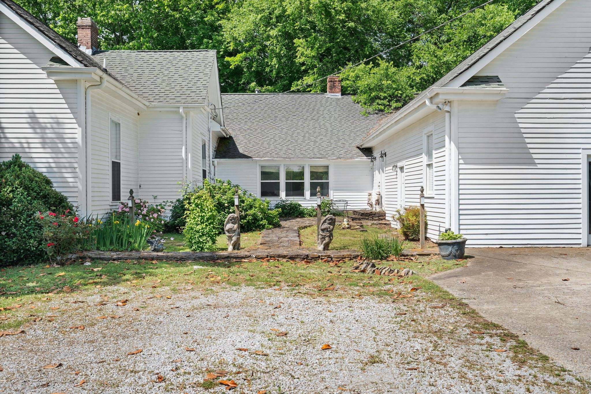 2033 Carters Creek Pike Franklin TN 37064