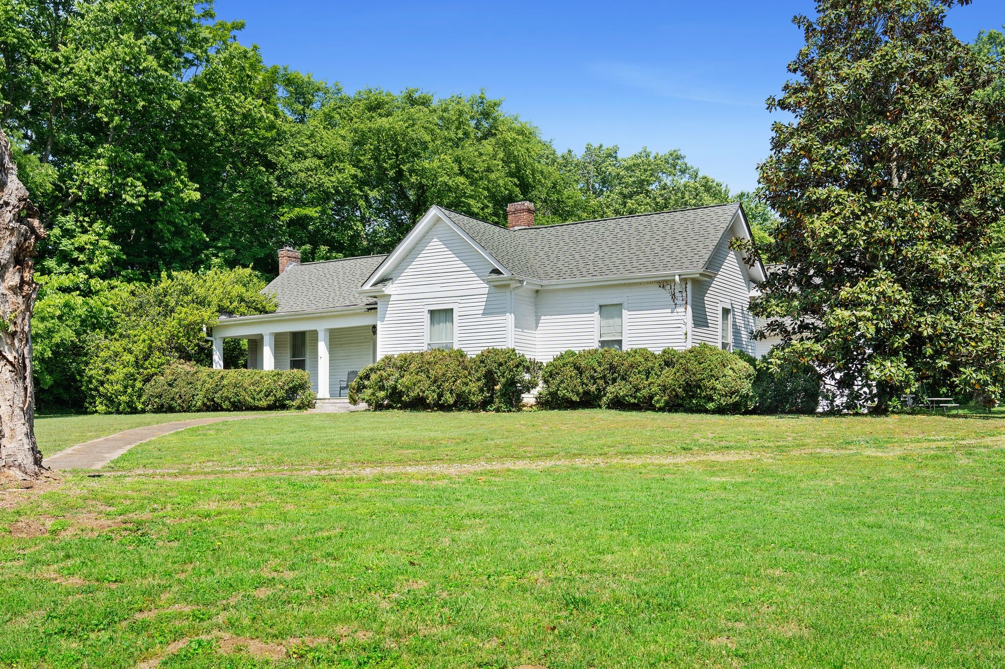 2033 Carters Creek Pike Franklin TN 37064