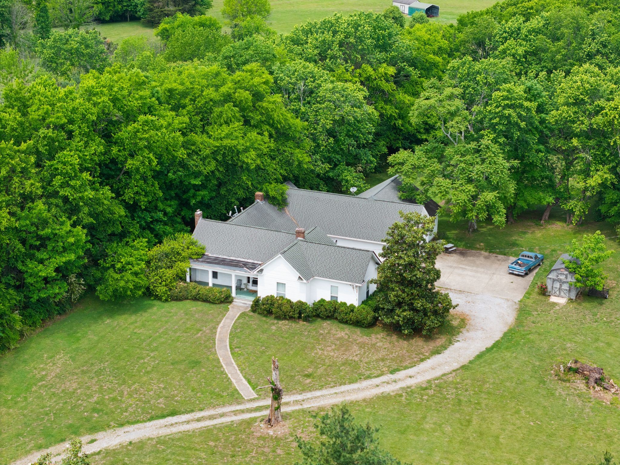 2033 Carters Creek Pike Franklin TN 37064