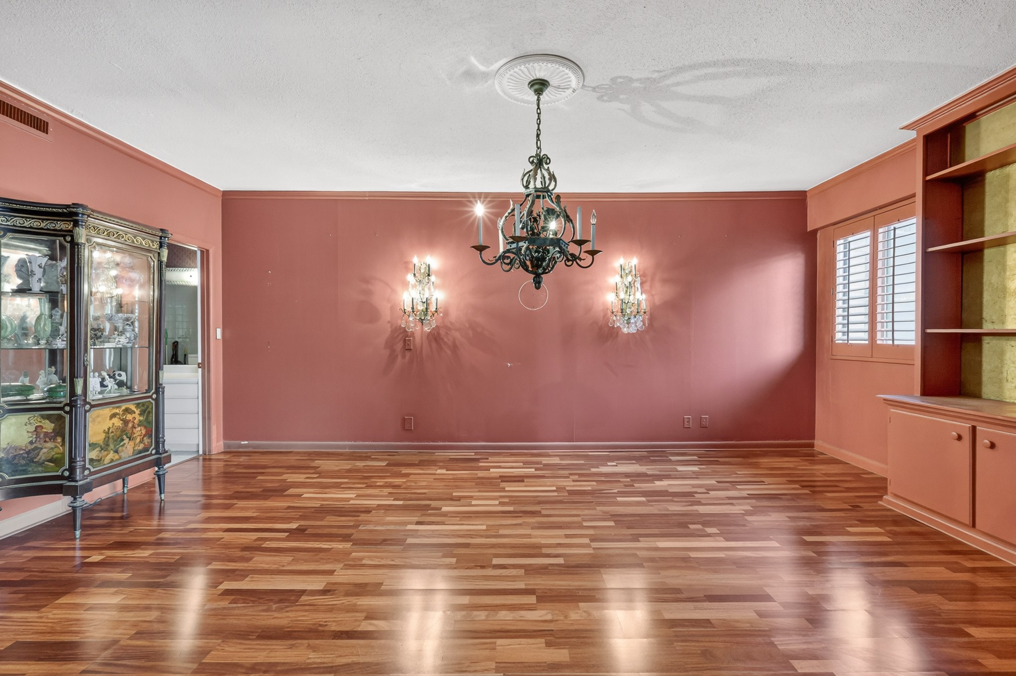4215 Harding Pike Nashville TN 37205