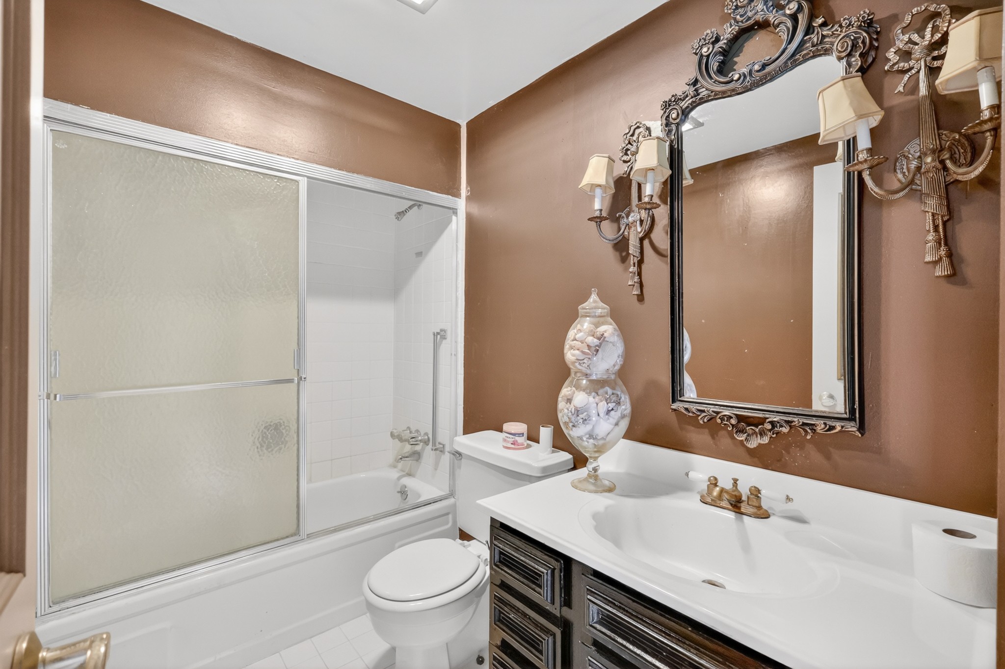 4215 Harding Pike Nashville TN 37205