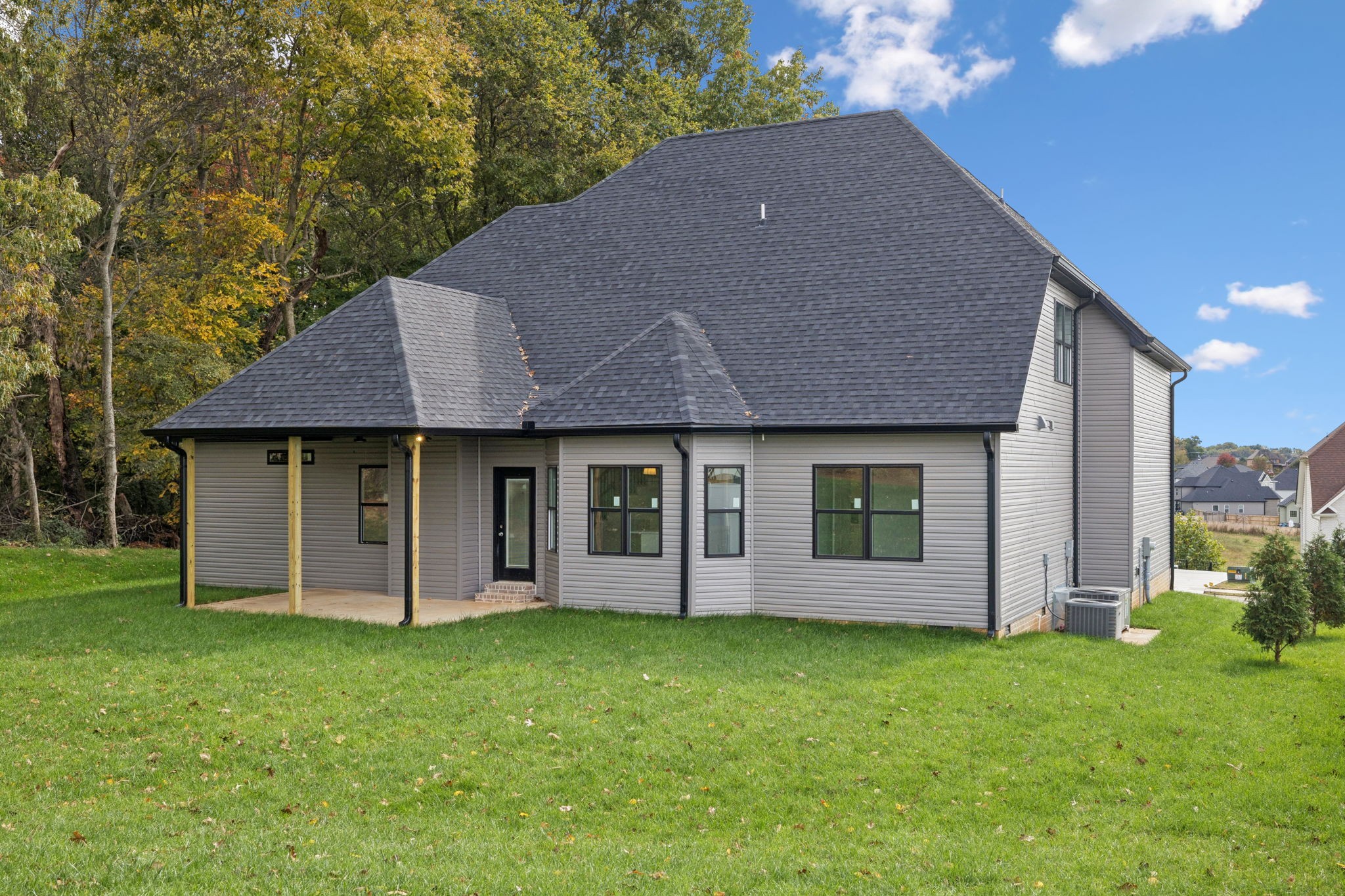 1131 Forsythia Drive Clarksville TN 37043