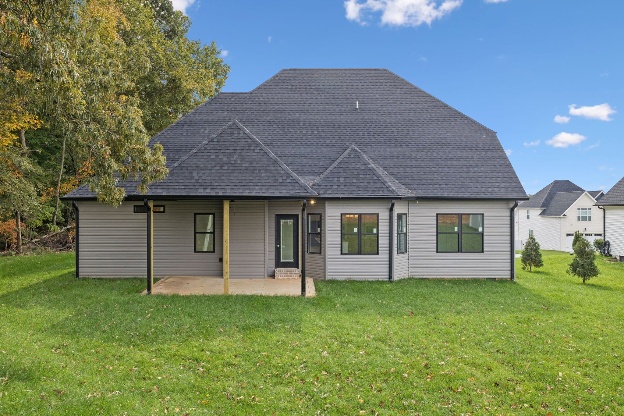 1131 Forsythia Drive Clarksville TN 37043