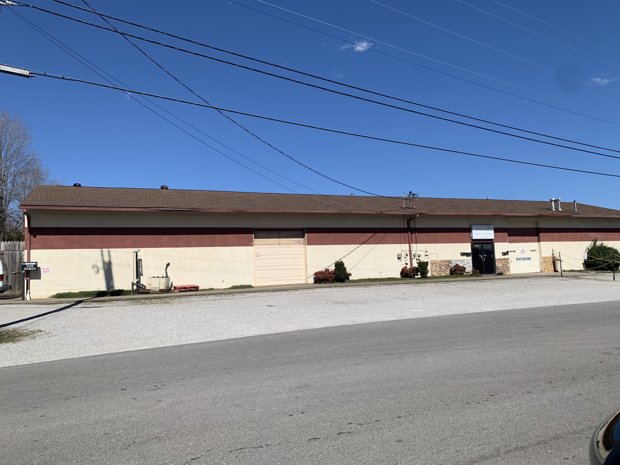 2019 S Main Street Columbia TN 38401