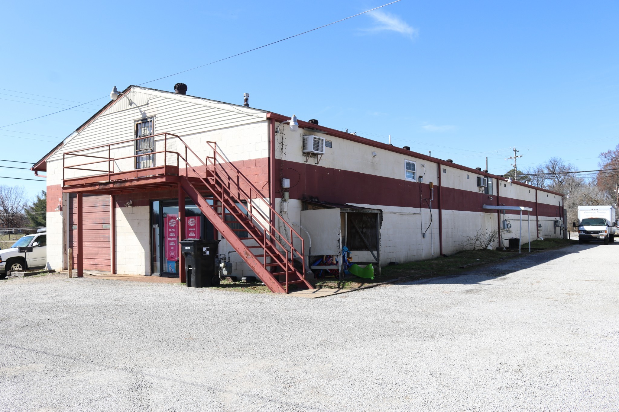 2019 S Main Street Columbia TN 38401