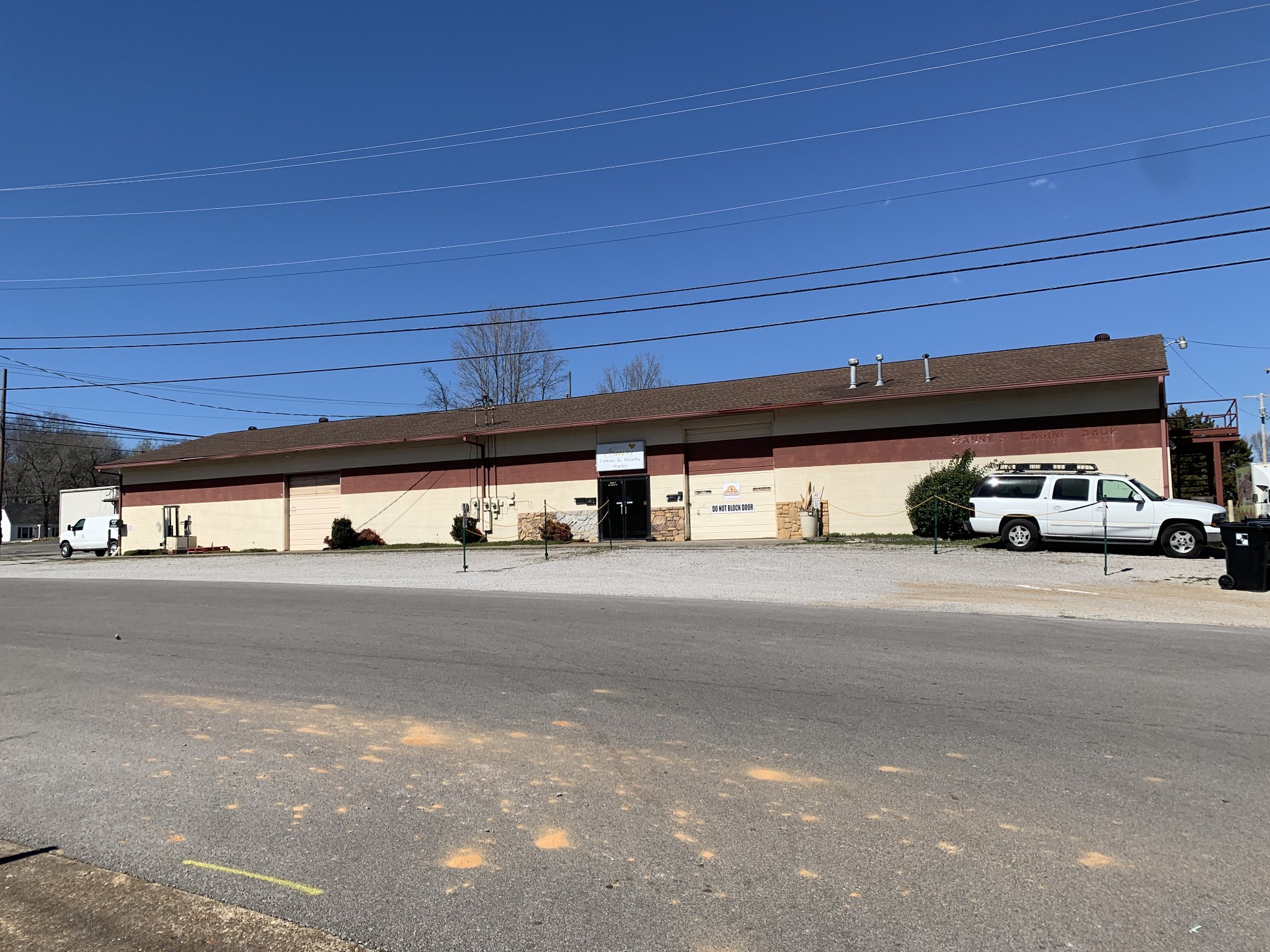 2019 S Main Street Columbia TN 38401
