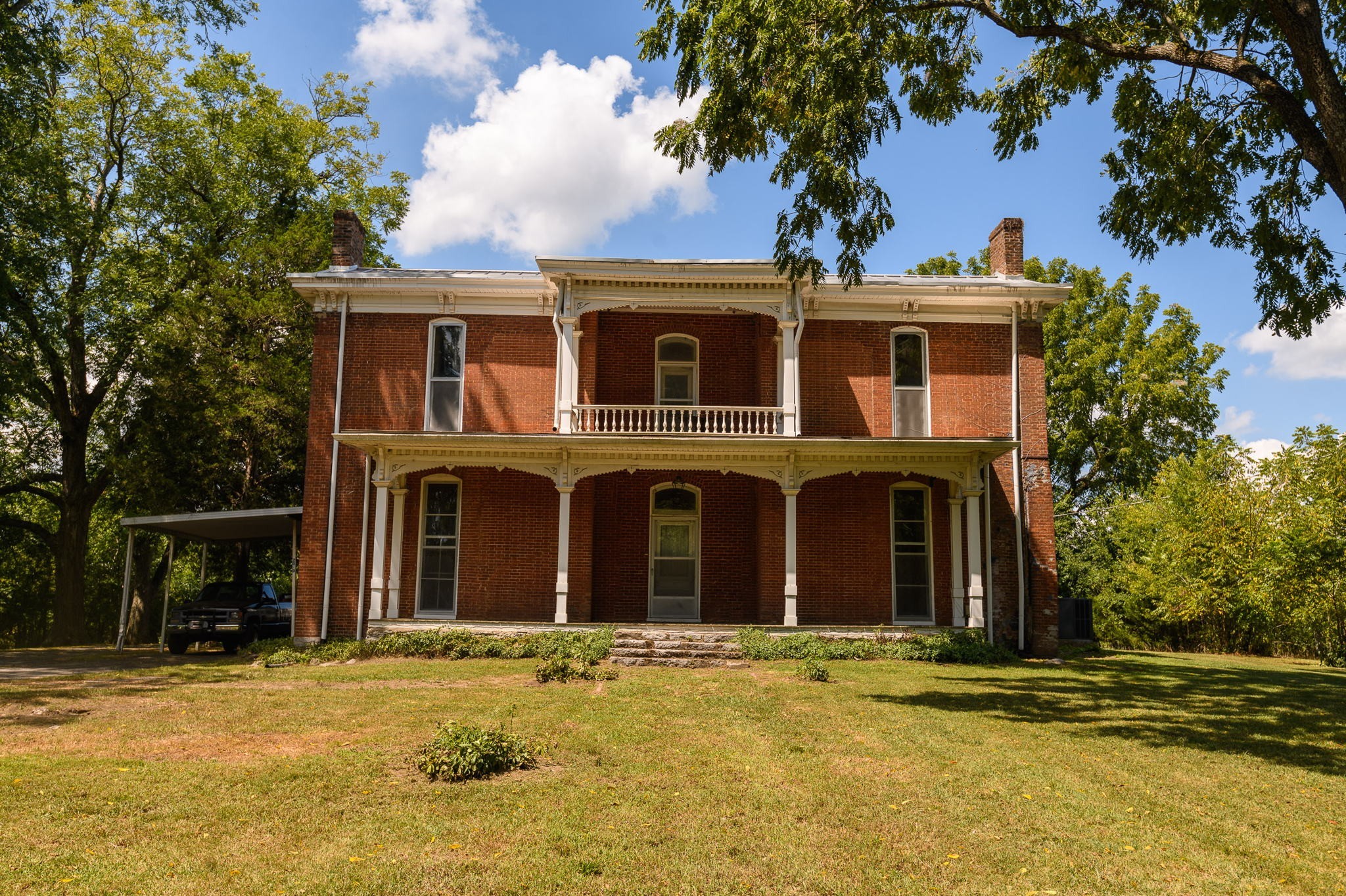 2070 Hunters Point Pike Lebanon TN 37087