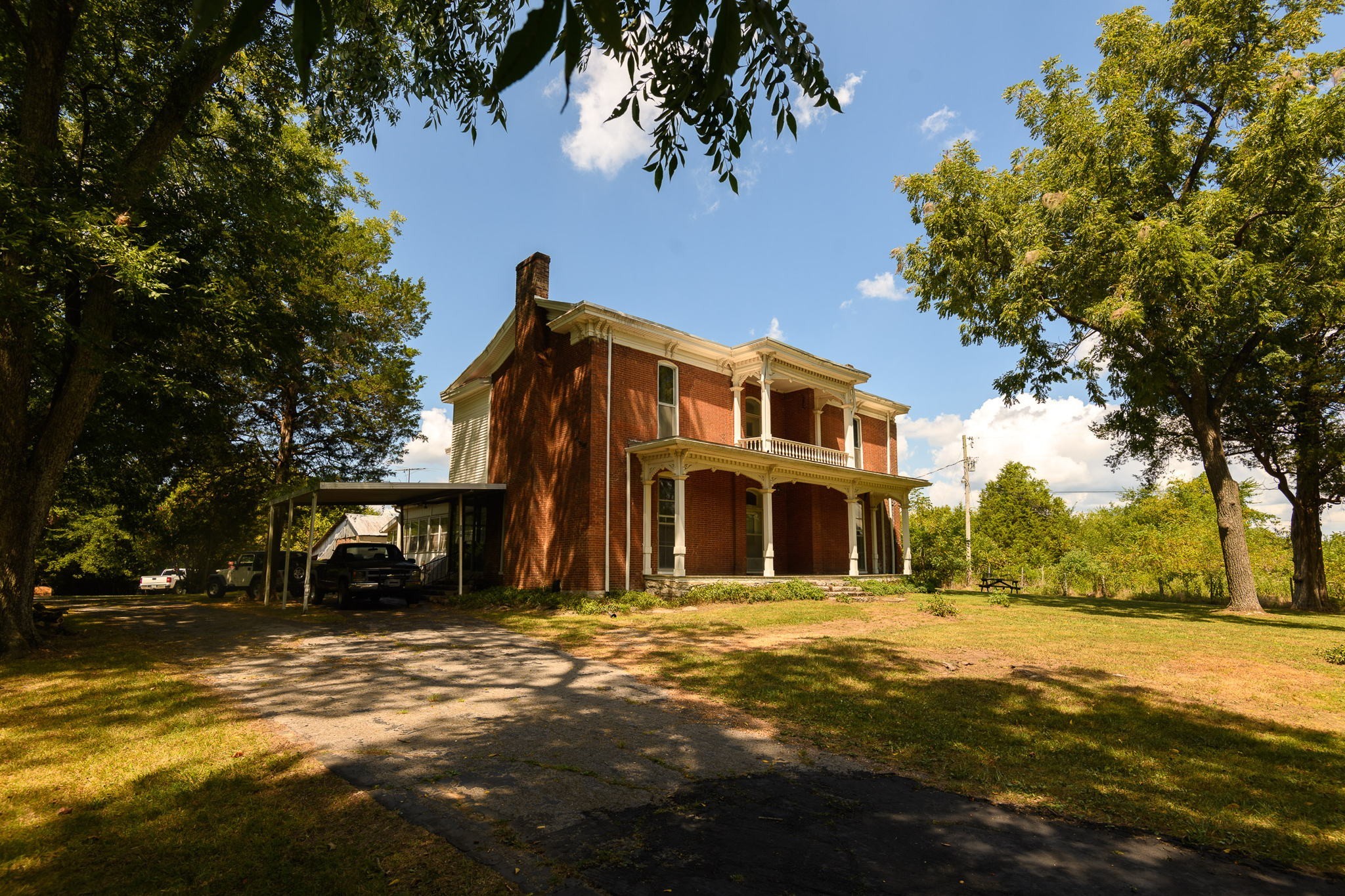 2070 Hunters Point Pike Lebanon TN 37087