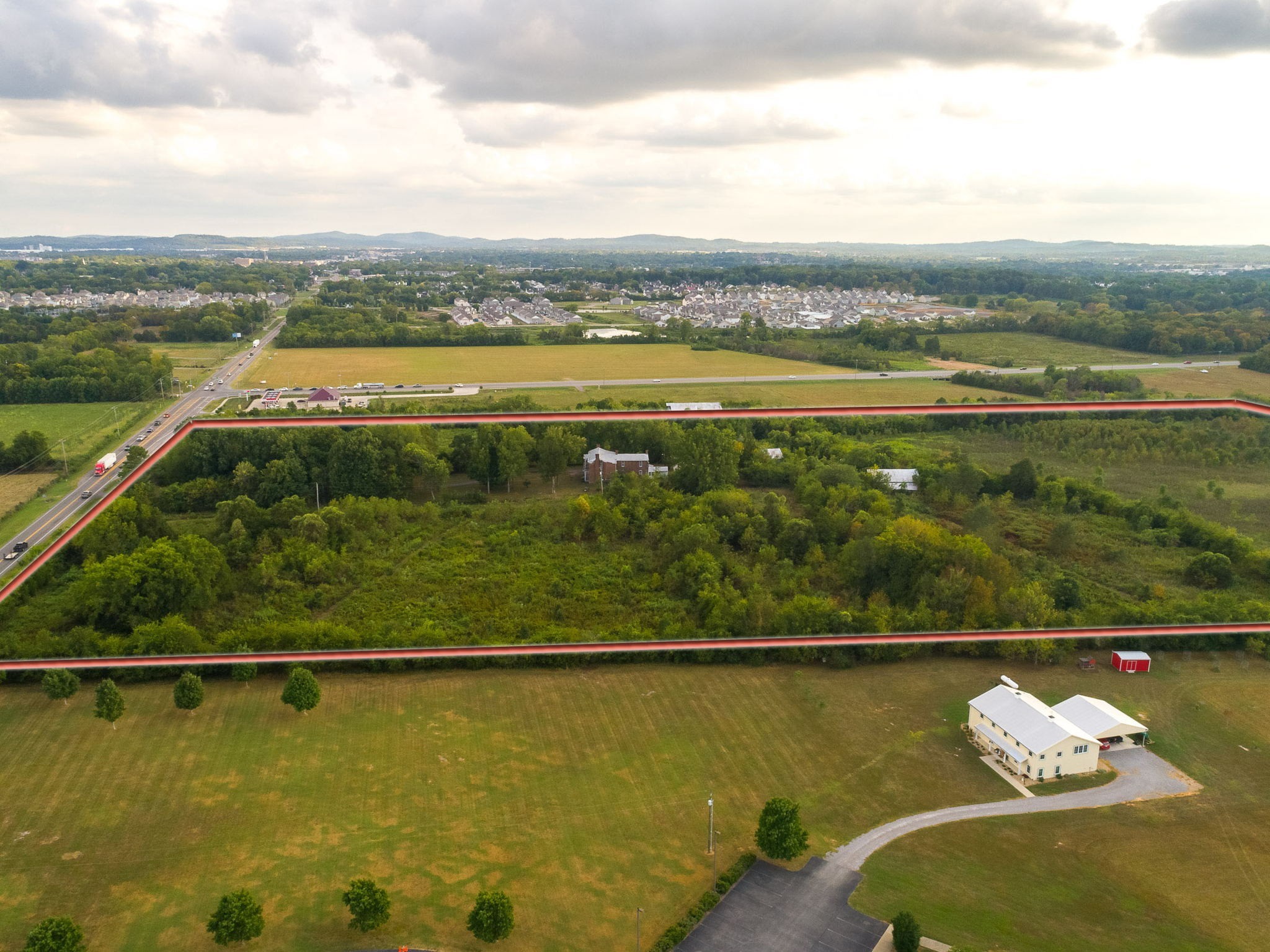2070 Hunters Point Pike Lebanon TN 37087