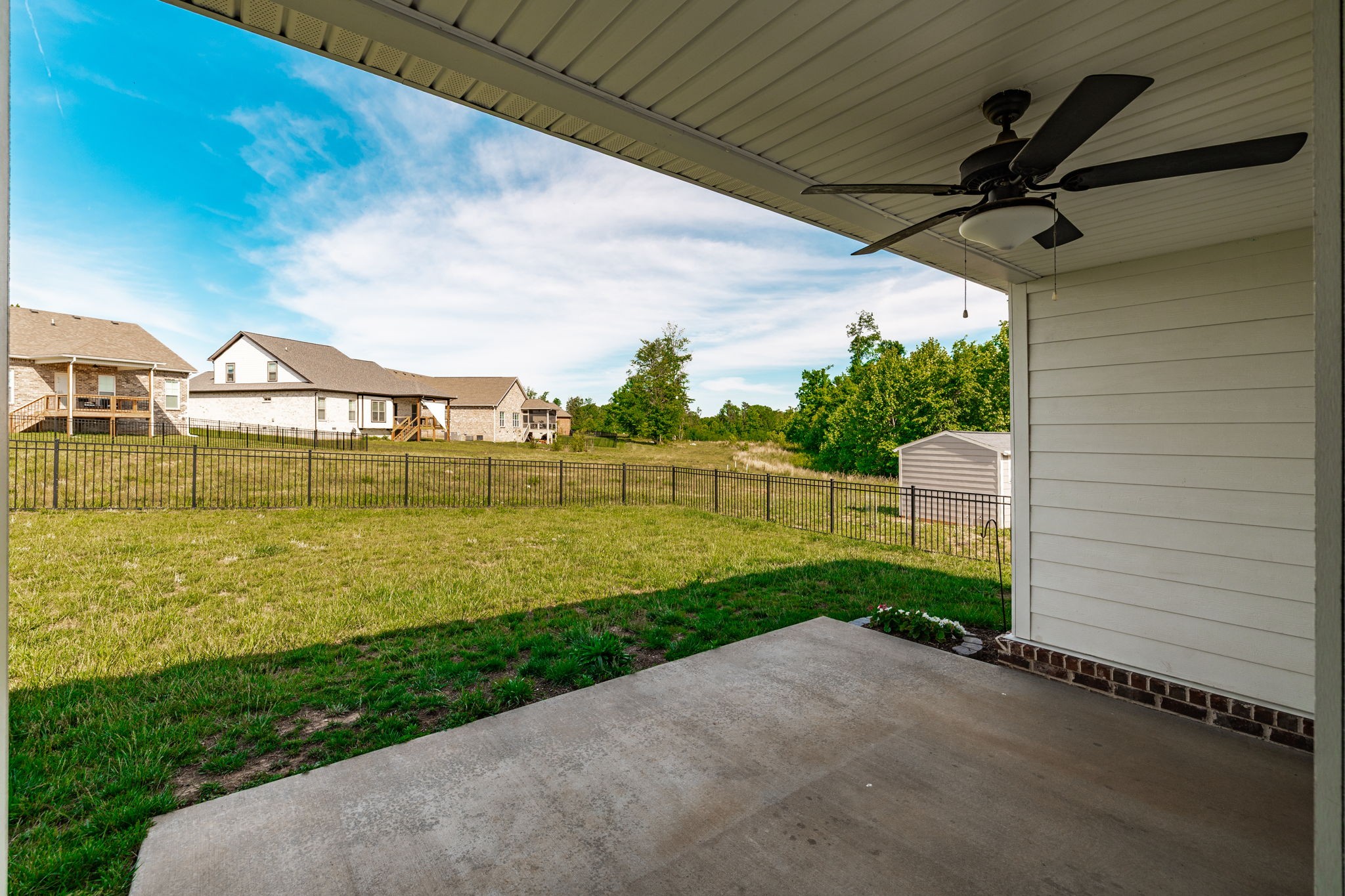 905 Frog Gip Pond Court Clarksville TN 37043