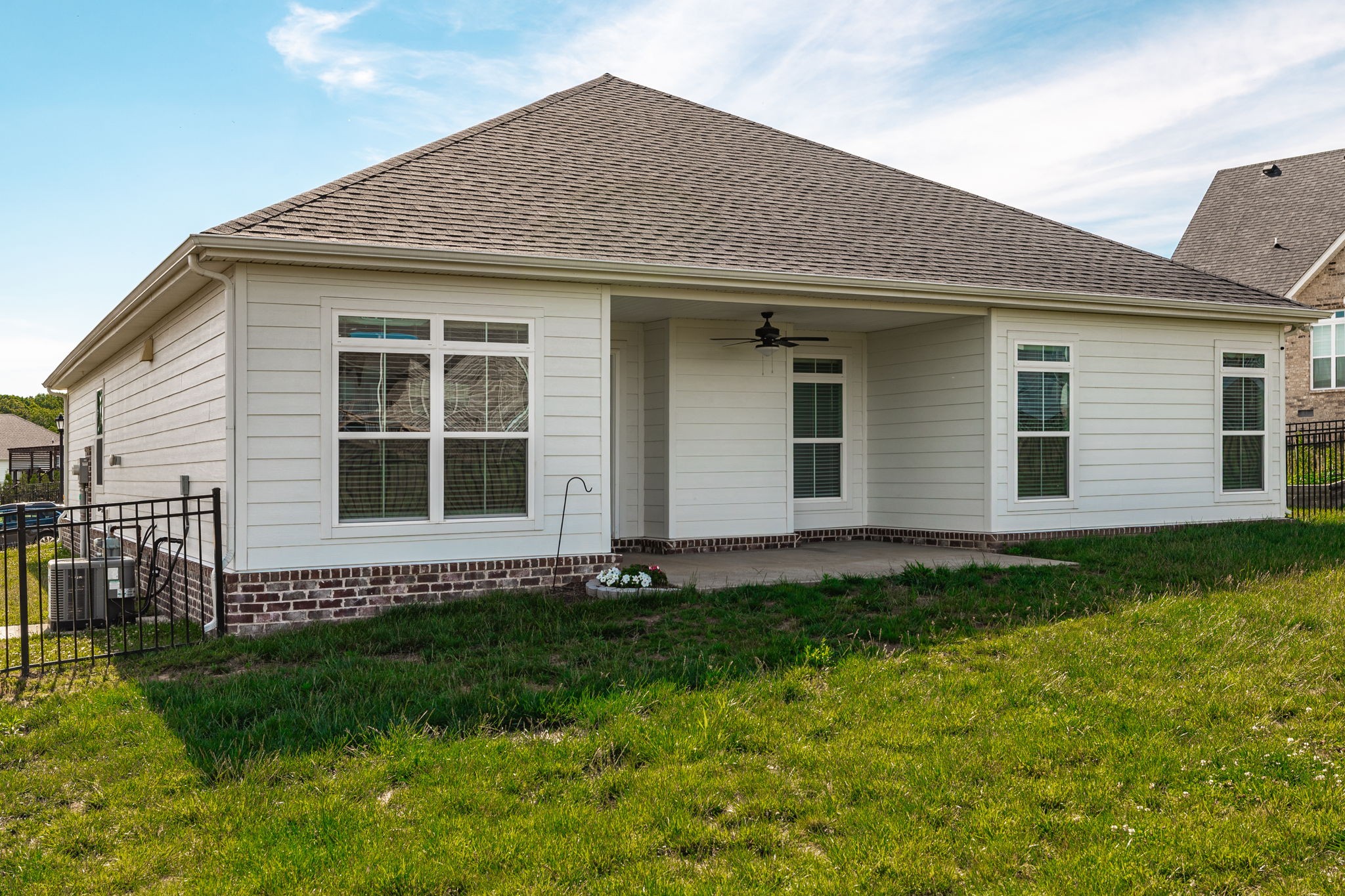905 Frog Gip Pond Court Clarksville TN 37043