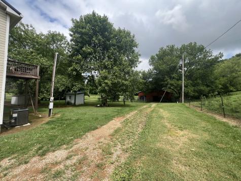 1135 N Sumner Road Bethpage TN 37022