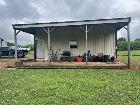 1135 N Sumner Road Bethpage TN 37022