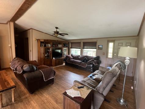 1135 N Sumner Road Bethpage TN 37022