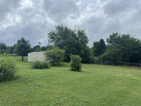 1135 N Sumner Road Bethpage TN 37022