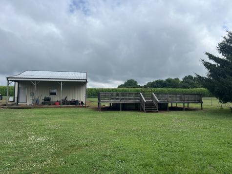 1135 N Sumner Road Bethpage TN 37022