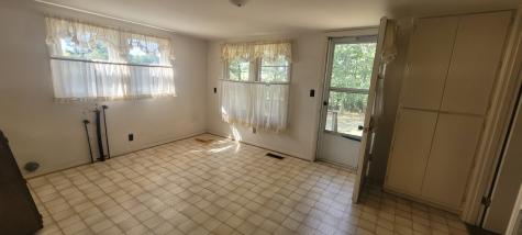 10183 New Hope Road Bon Aqua TN 37025